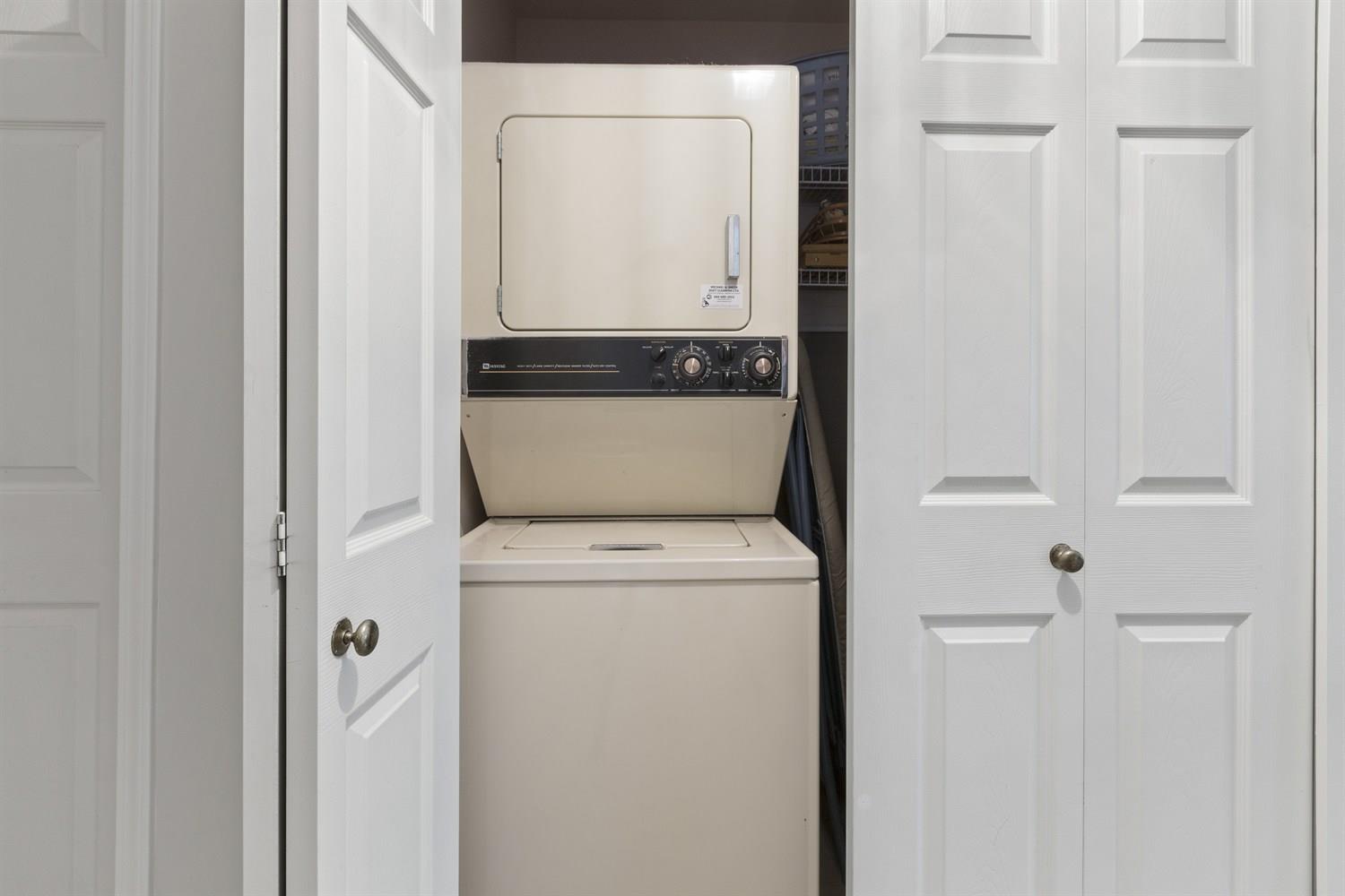 204 1533 BEST STREET