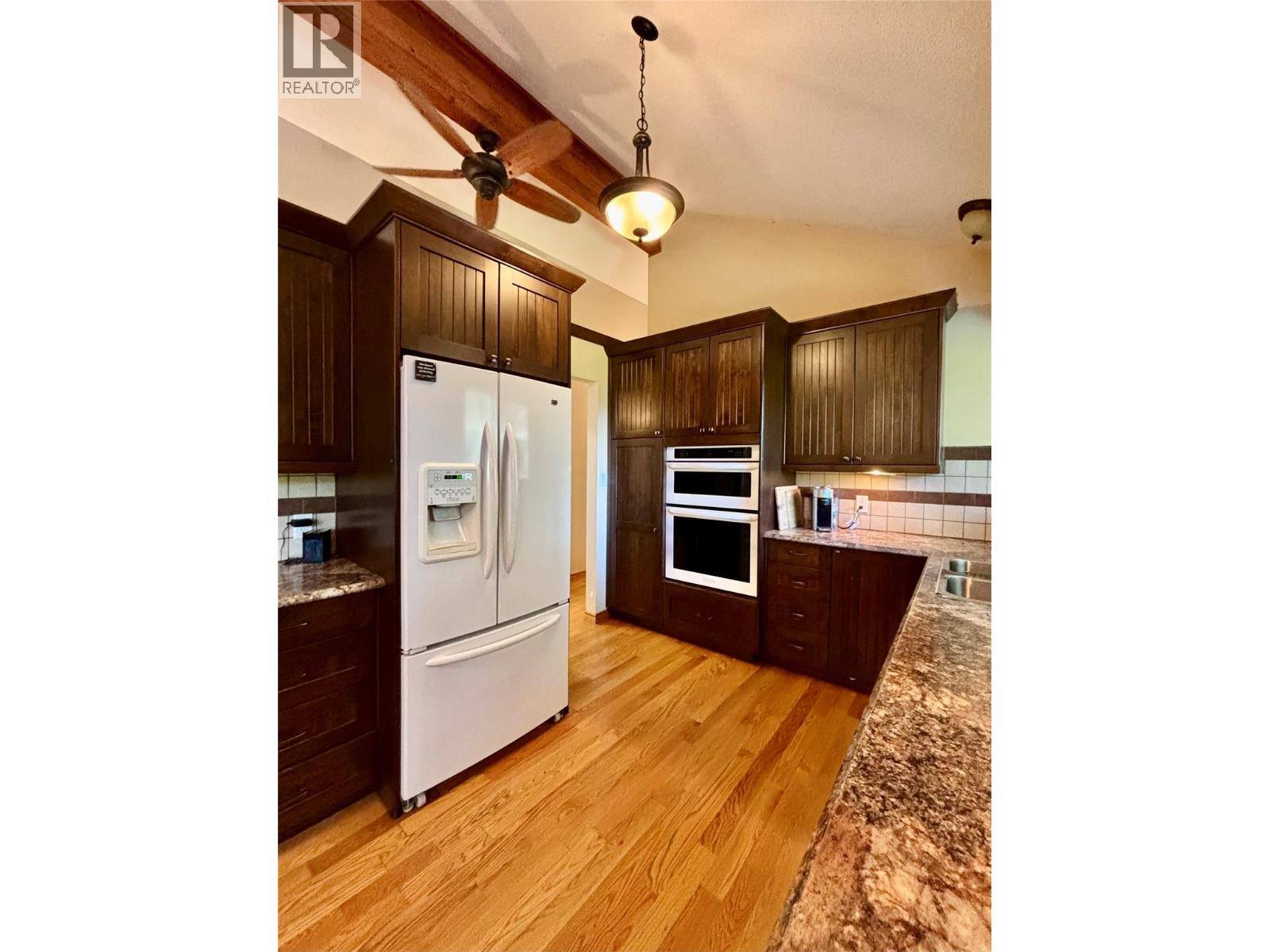 3855 Turner Road, Tappen