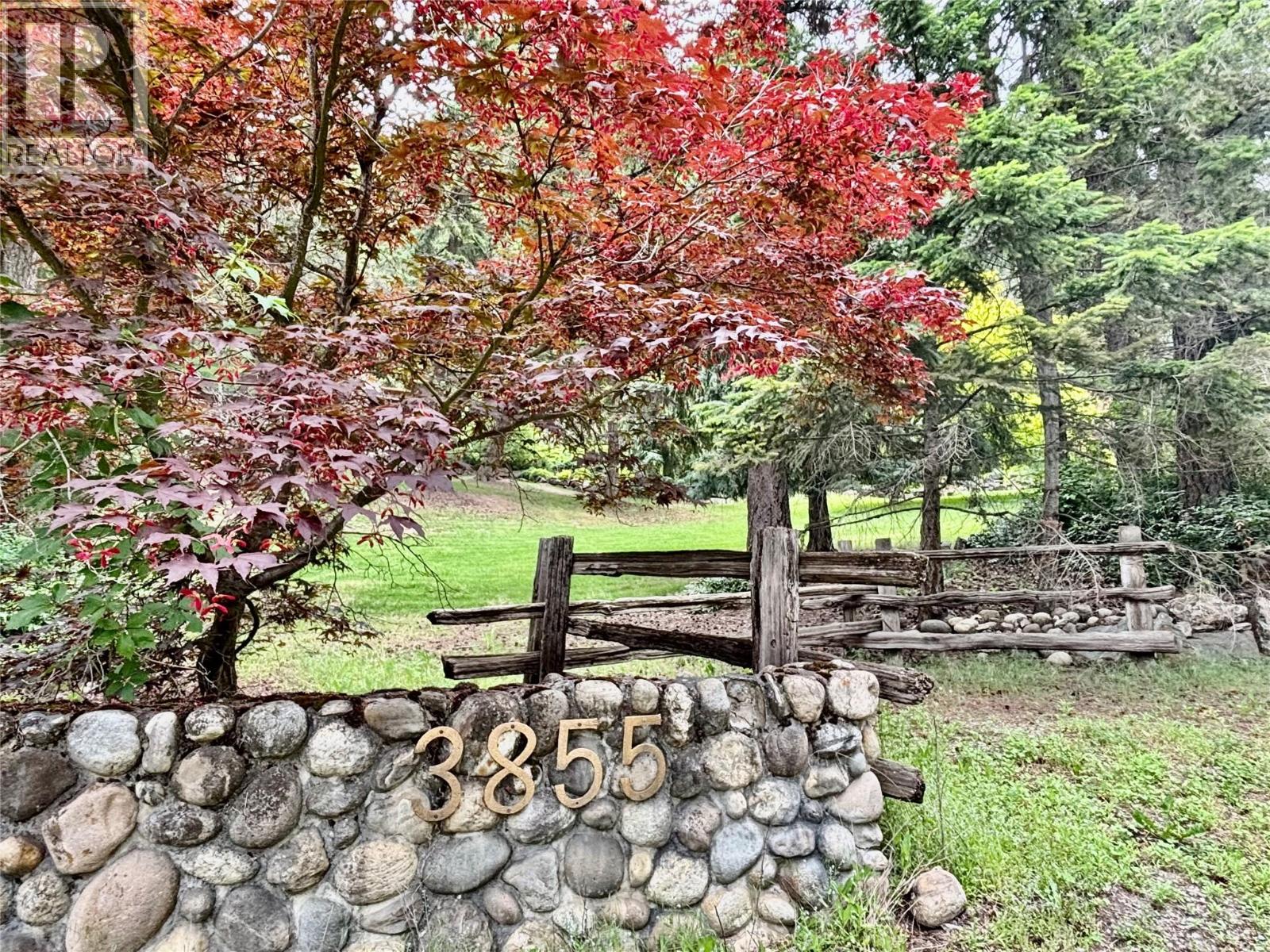 3855 Turner Road, Tappen