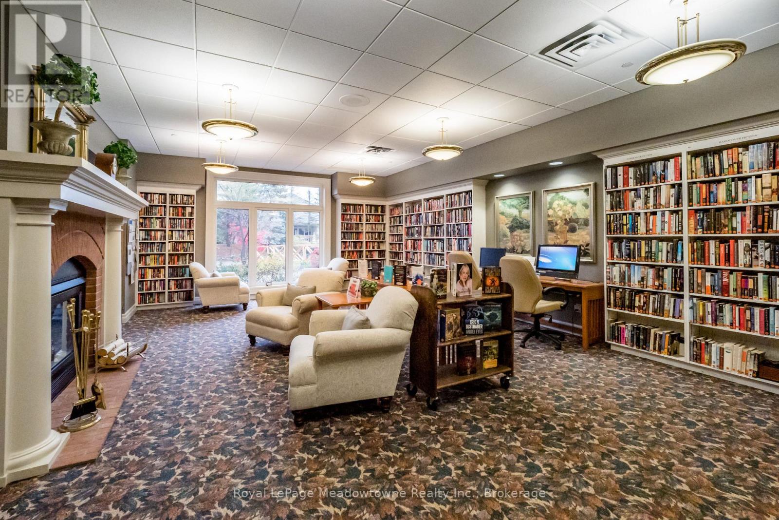 20 ARBORDALE WALK — photo 47