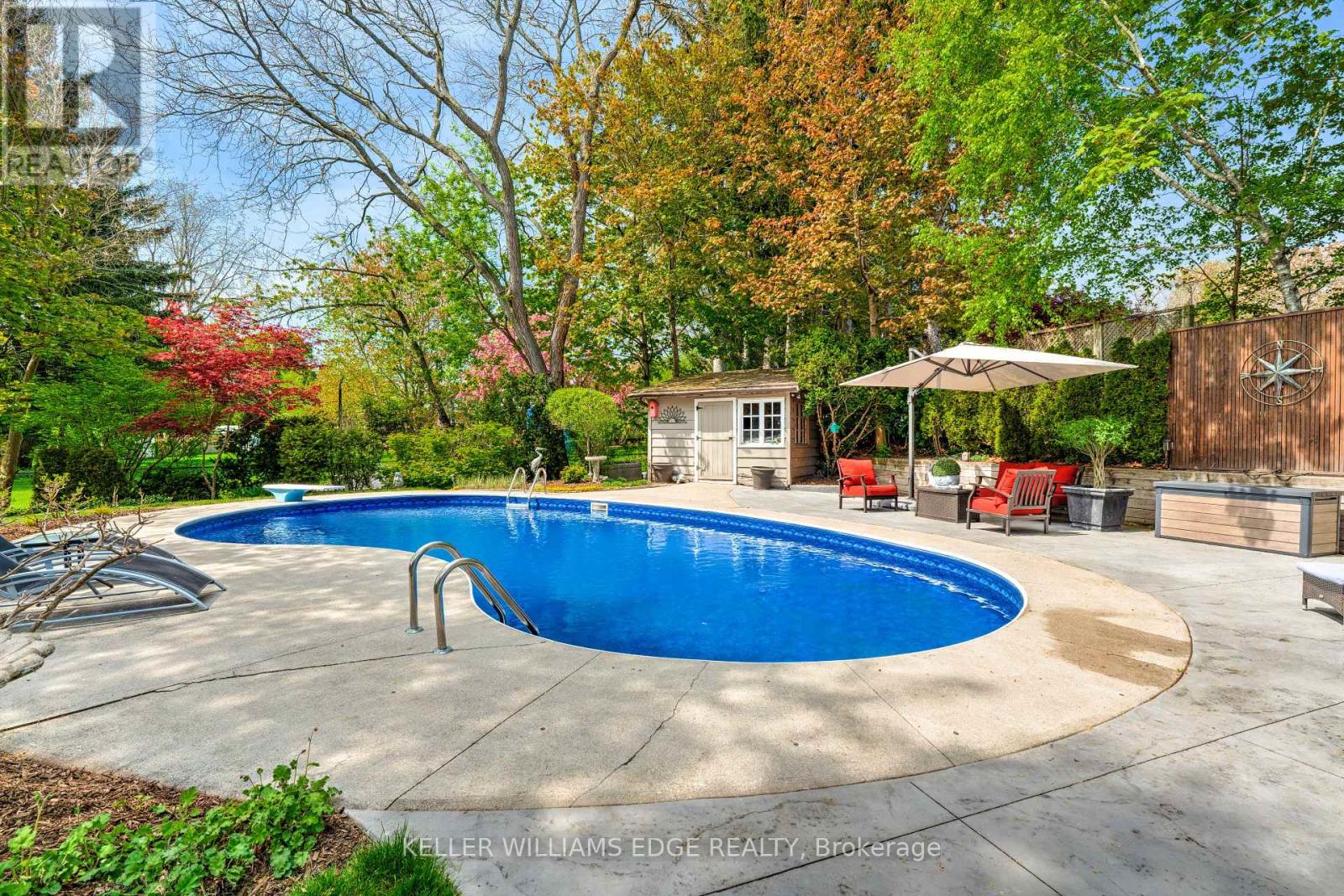 4391 LAKESHORE ROAD — photo 37