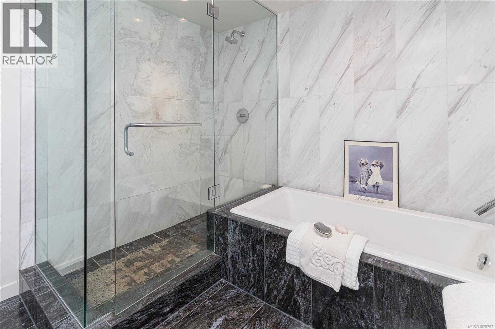 #707 708 BURDETT AVE - 14