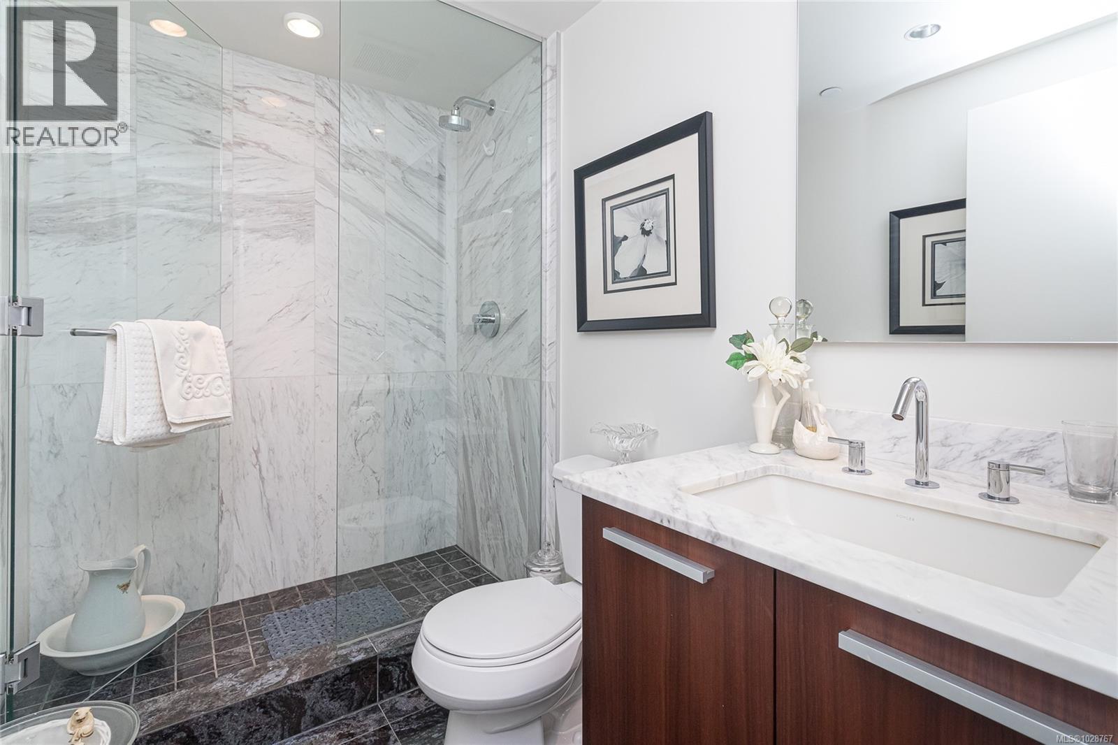 #707 708 BURDETT AVE - 17