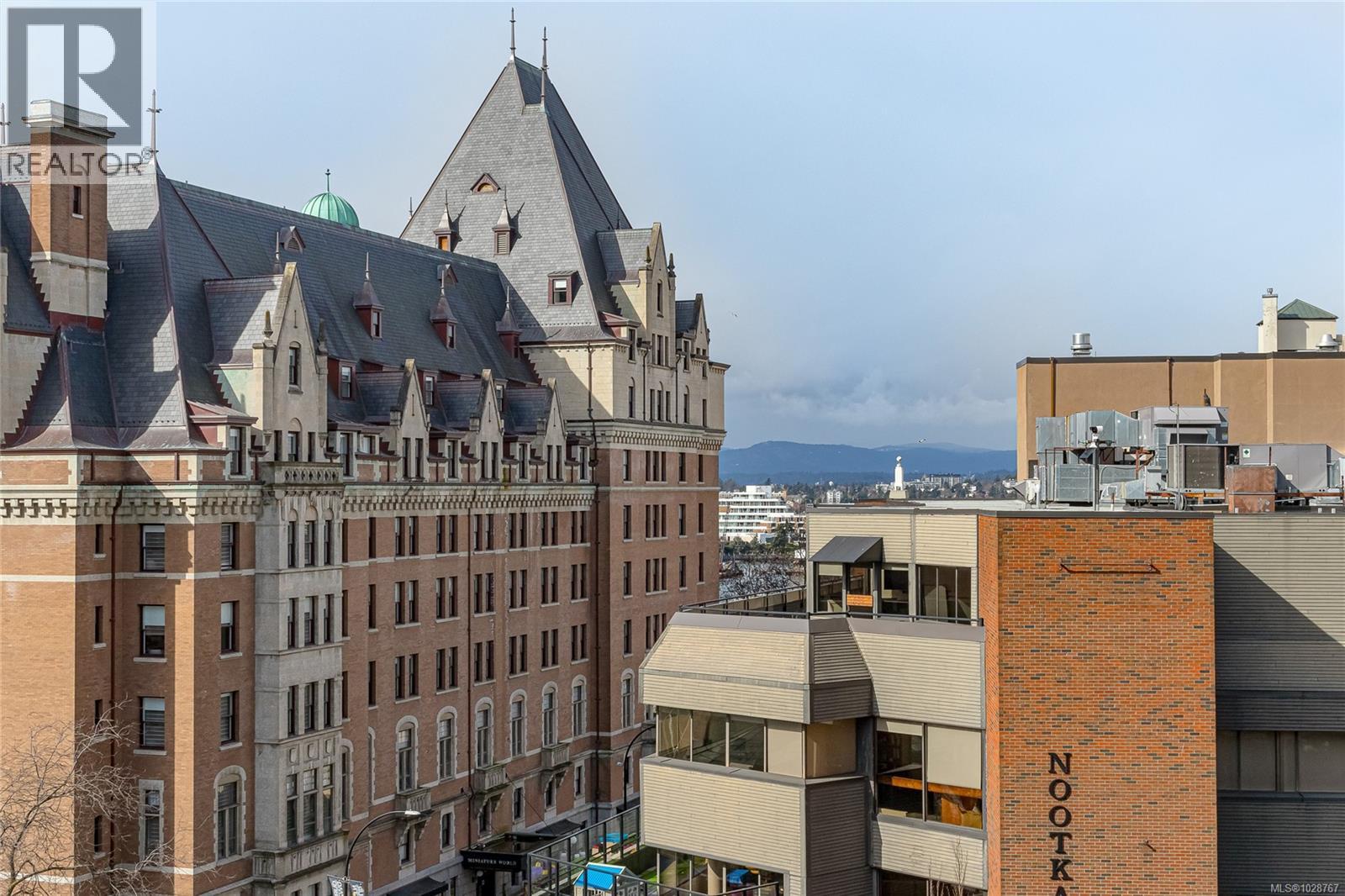 #707 708 BURDETT AVE - 24