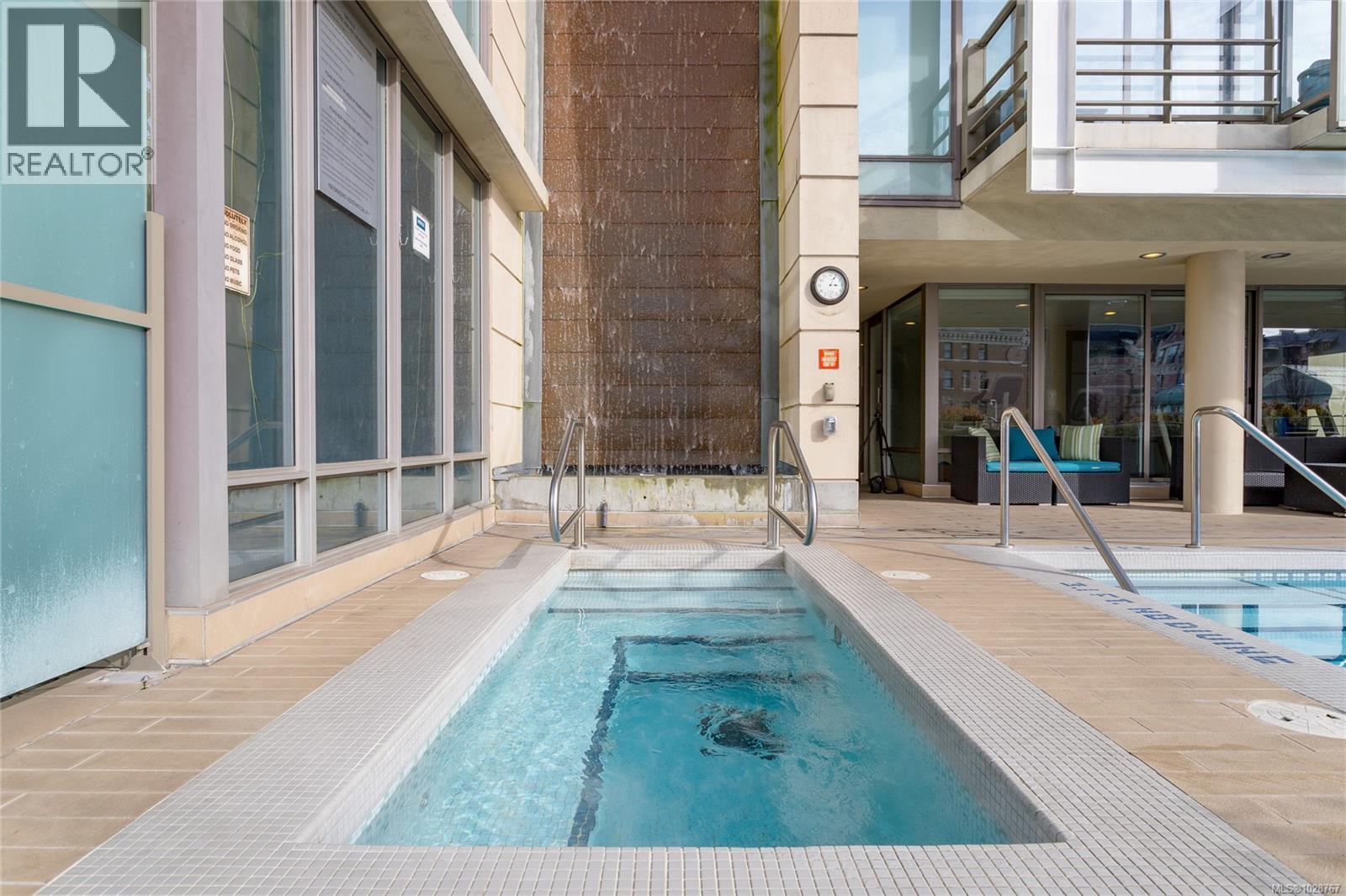 #707 708 BURDETT AVE - 33