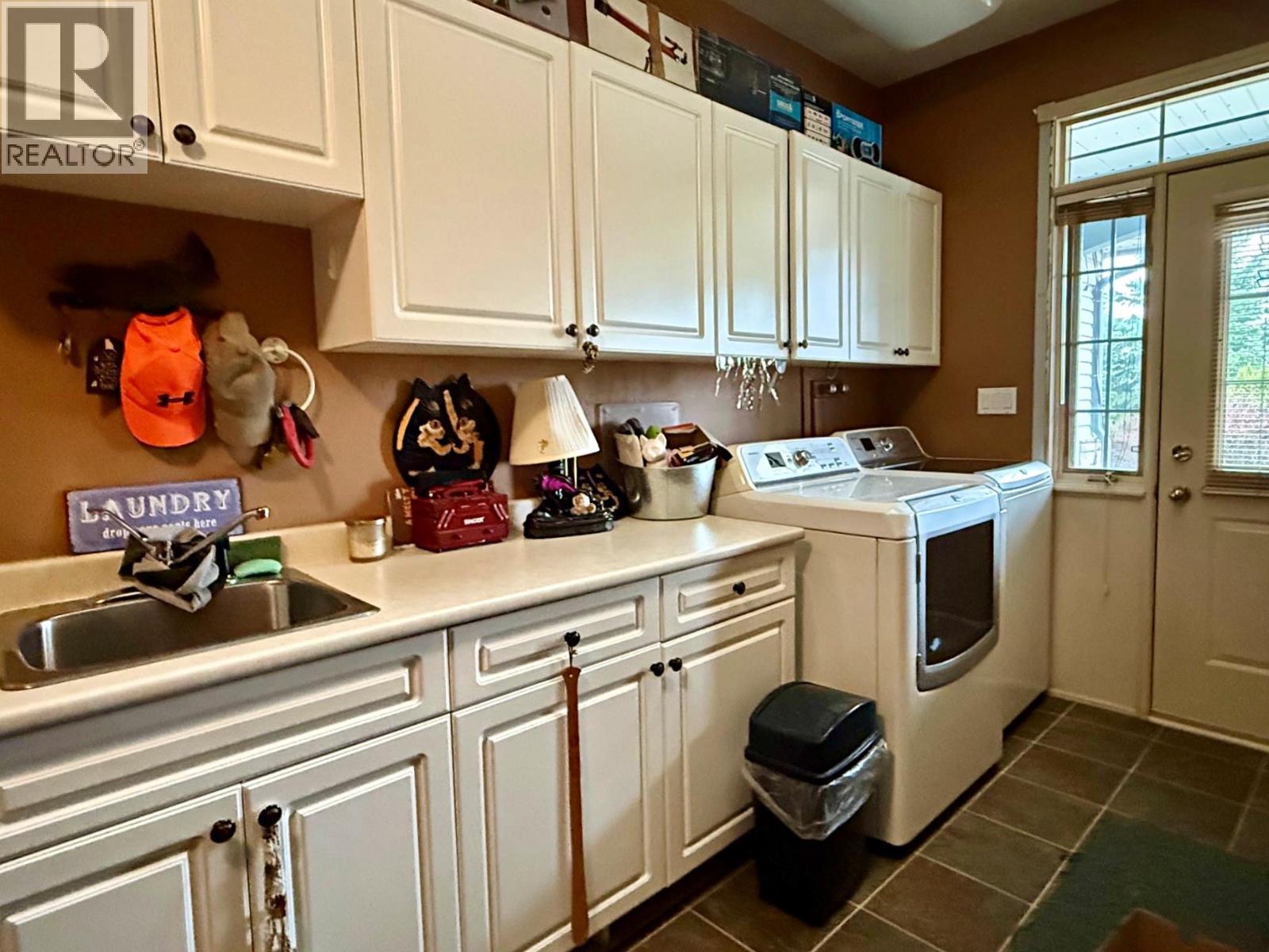 3267 Roncastle Road, Blind Bay