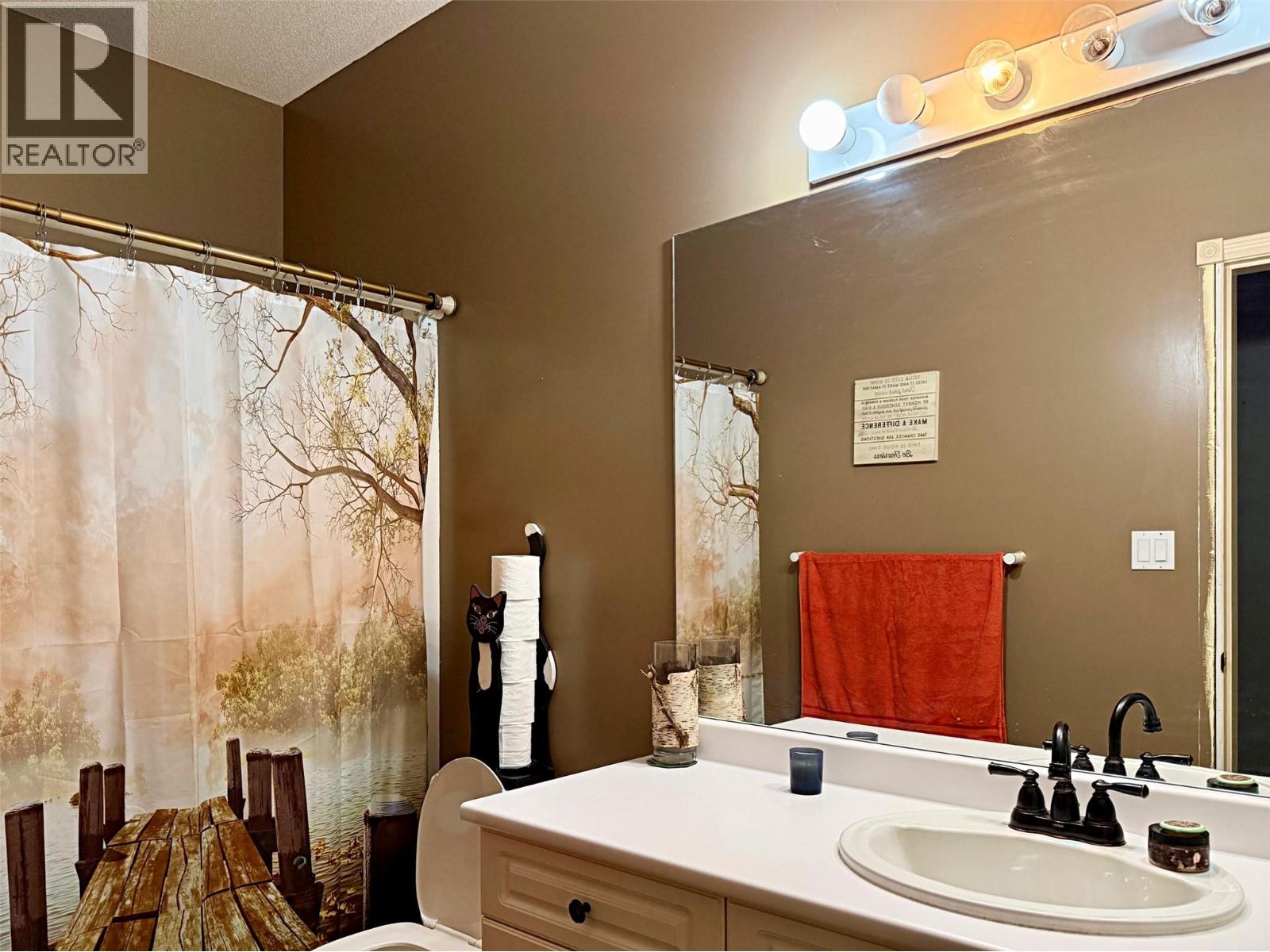 3267 Roncastle Road, Blind Bay