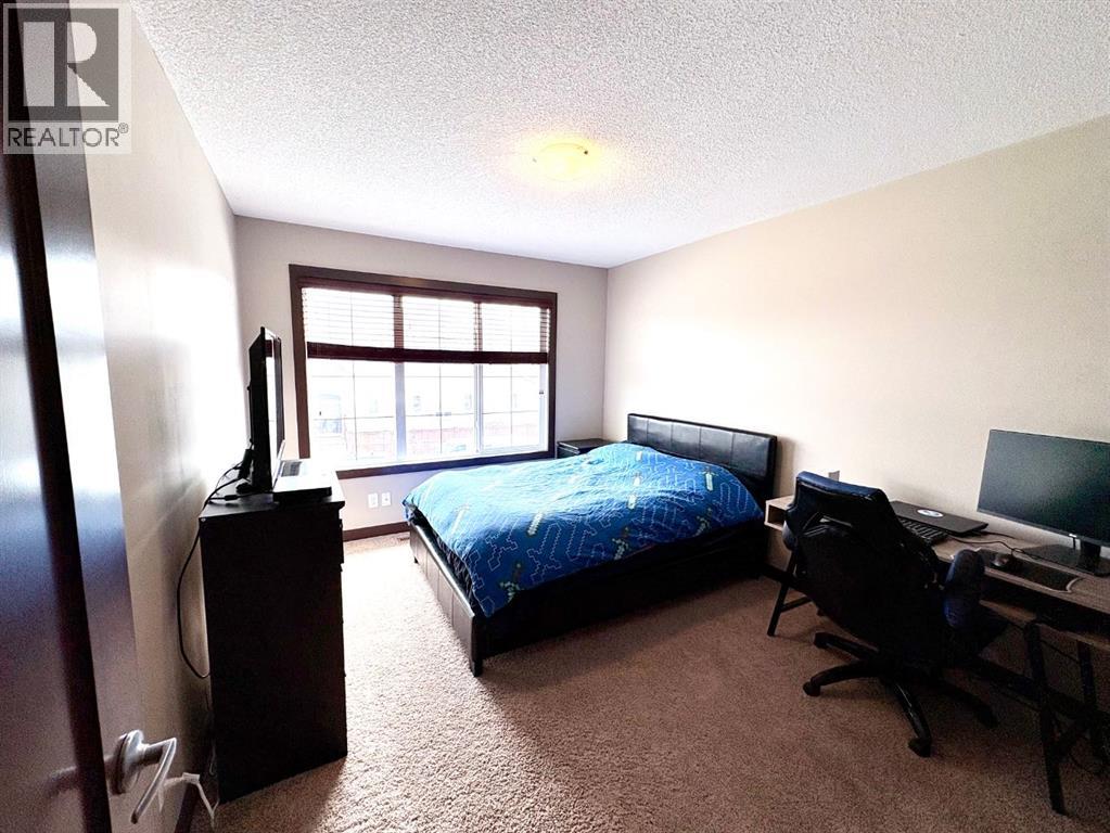 Single Family House for Sale in  Mahogany Green SE Mahogany Calgary 