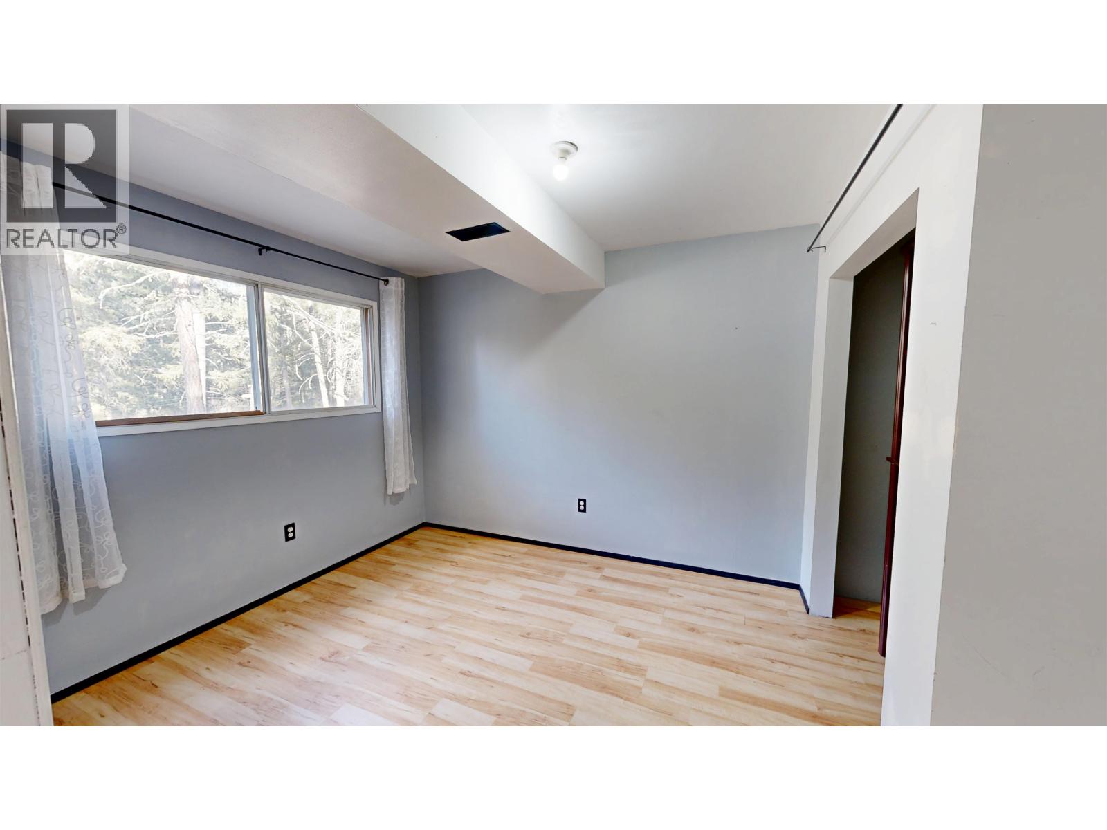 5459 DONSLEEQUA COURT - 24