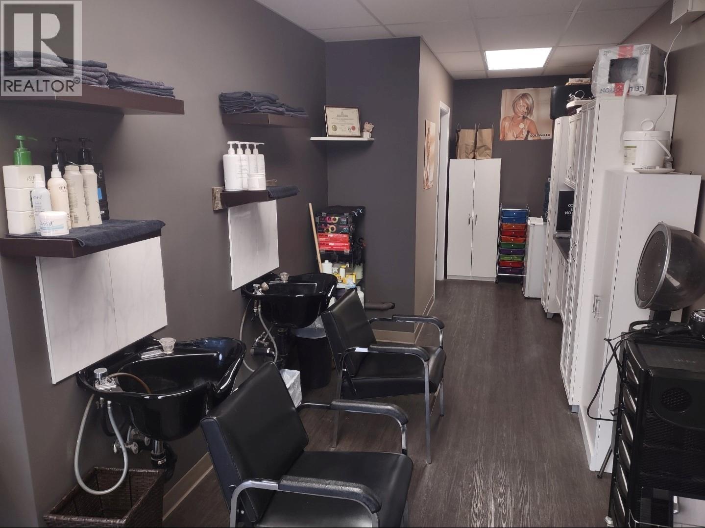 1890 Cooper Road Unit# 1, Kelowna