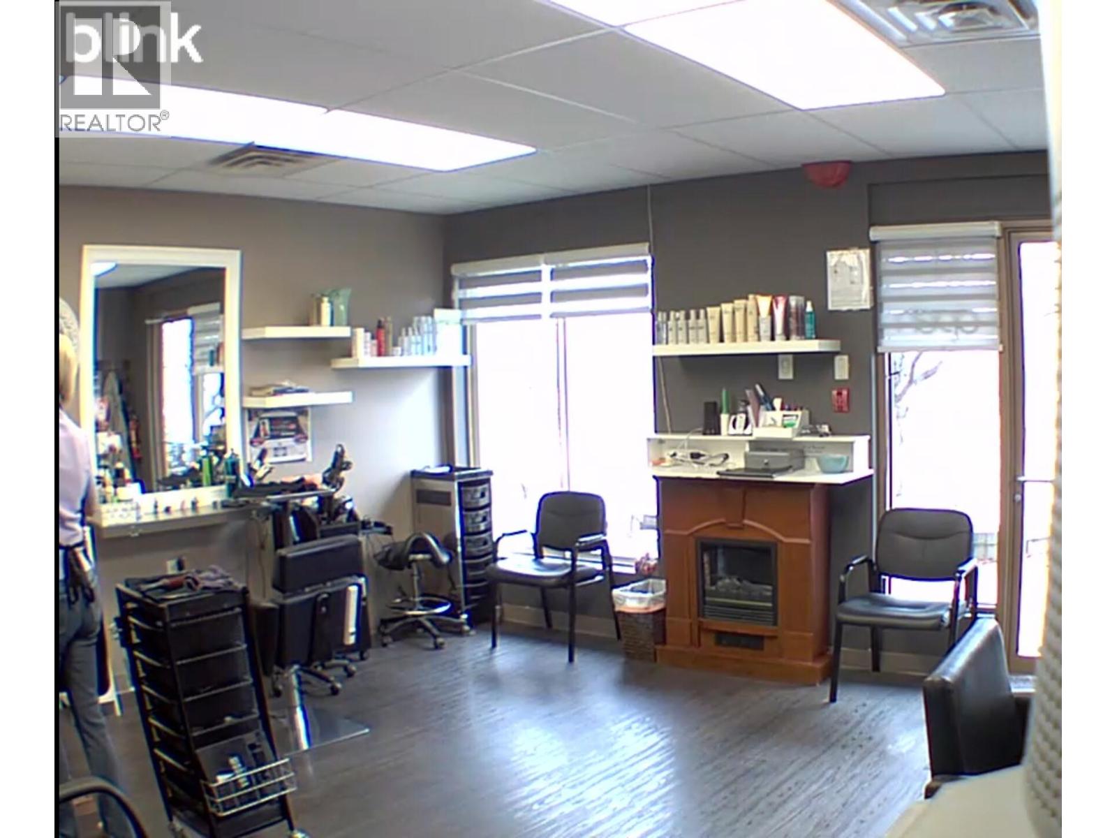 1890 Cooper Road Unit# 1, Kelowna