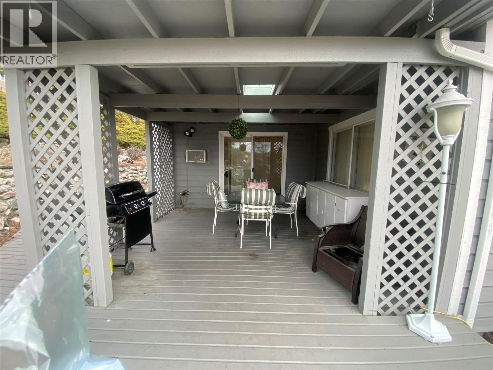 3745 Shaw Road, Peachland