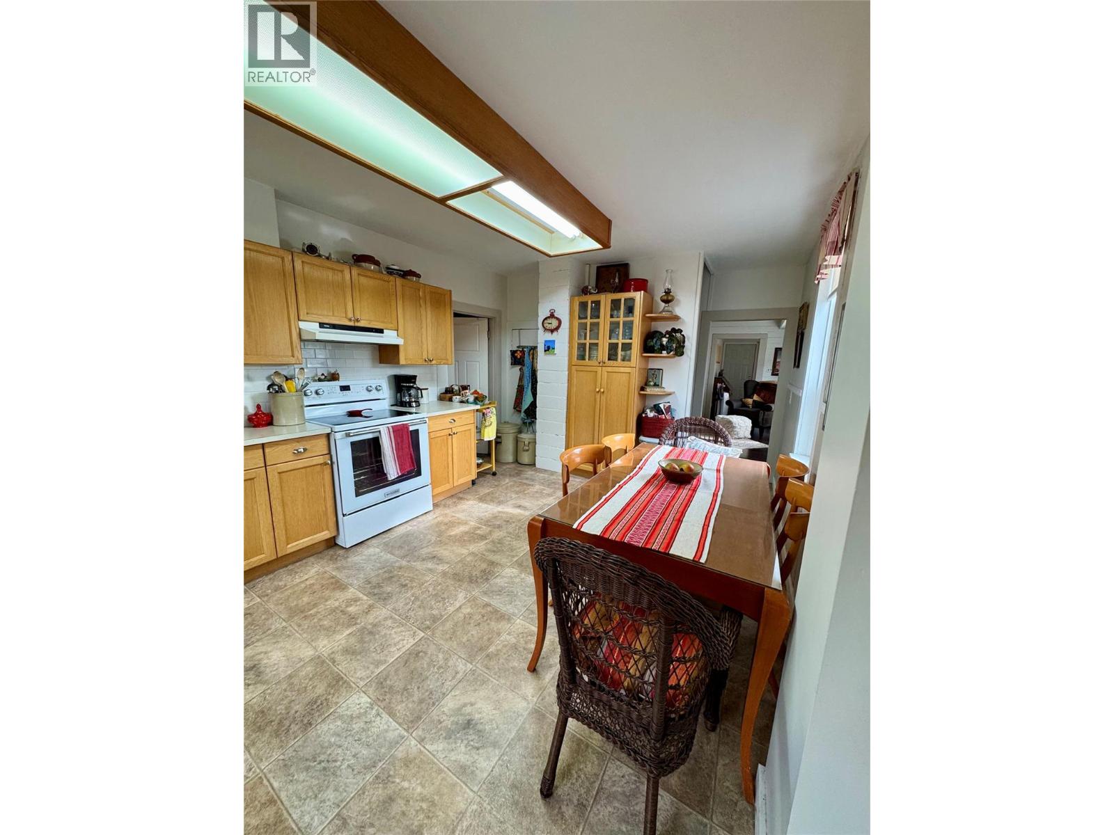 1782 Nicola Avenue, Merritt