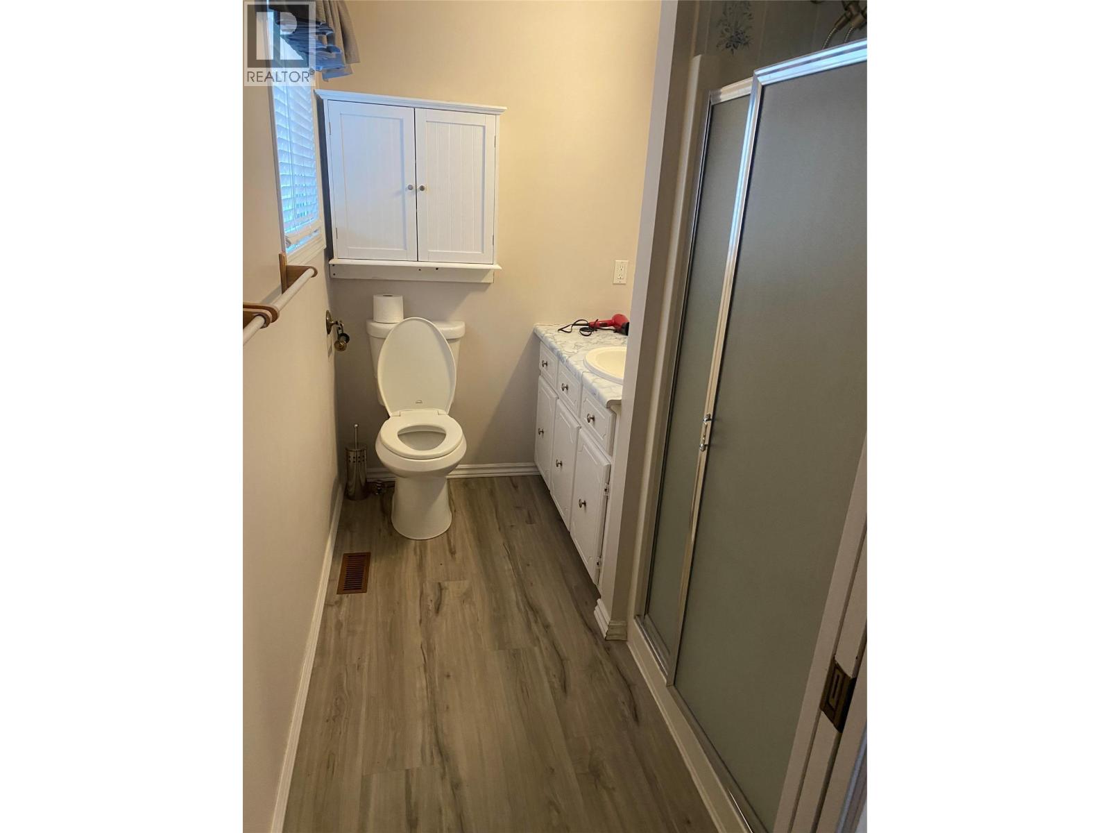 3745 Shaw Road, Peachland