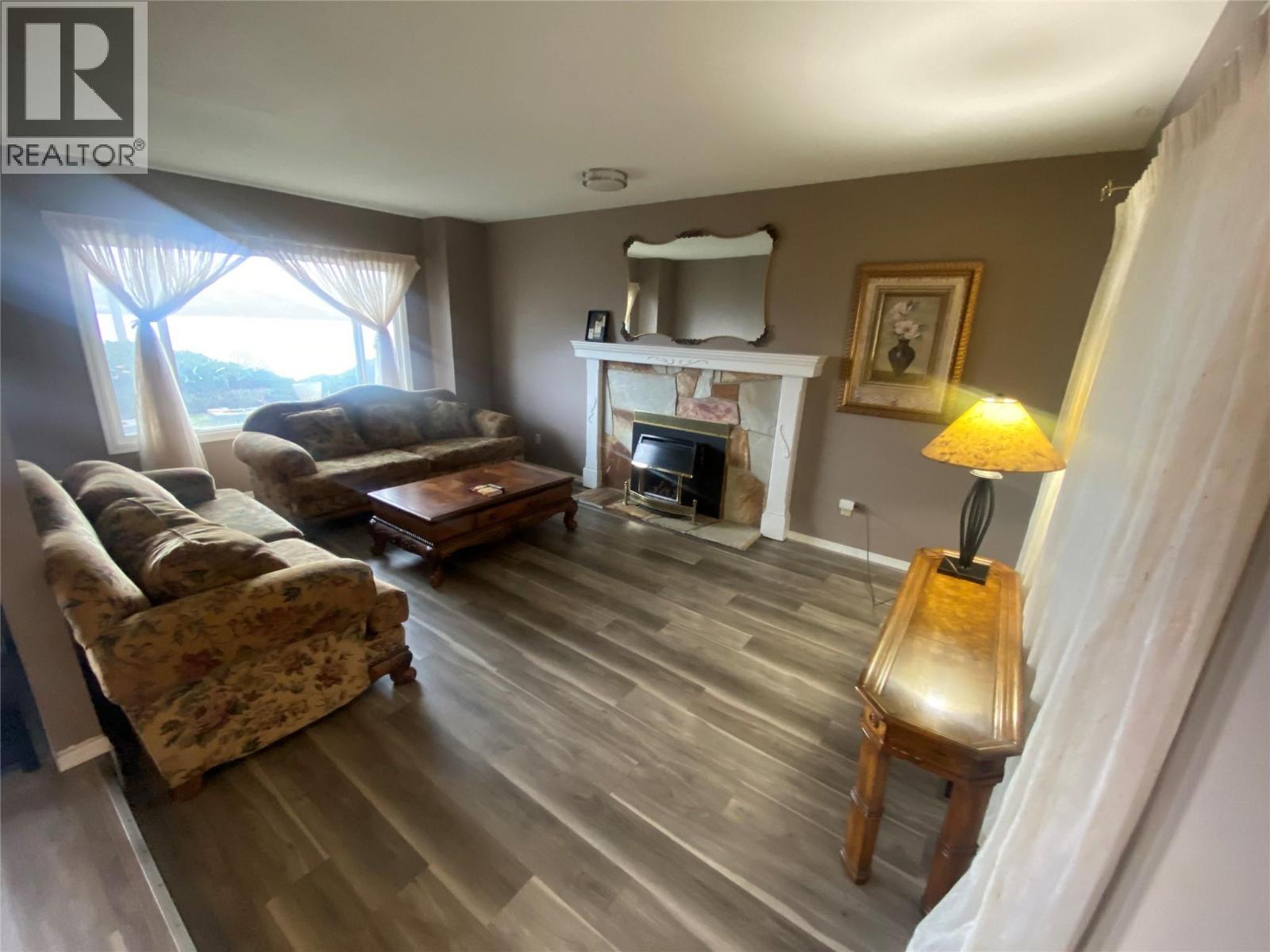 3745 Shaw Road, Peachland