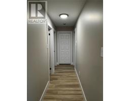 2 Spruce Grove Place thumbnail 4