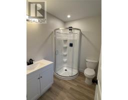 2 Spruce Grove Place thumbnail 8