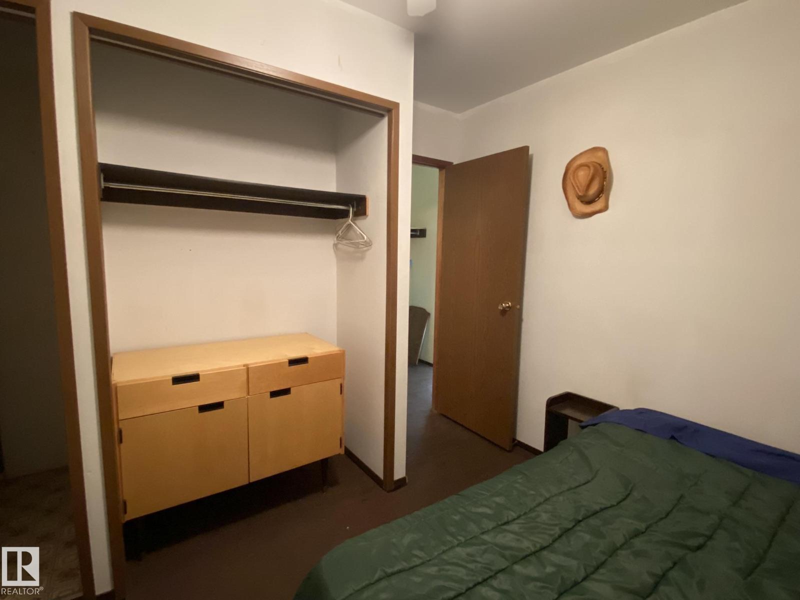 
          19042 Victoria Trail
            <br/>
            <span>Rural Smoky Lake County</span>
            , 
            <span>AB</span>
             <span>T0A3C0</span>
         - Photo 28