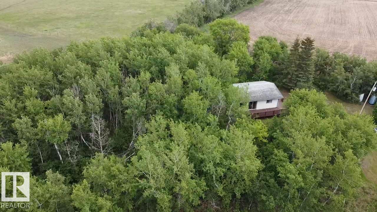 
          19042 Victoria Trail
            <br/>
            <span>Rural Smoky Lake County</span>
            , 
            <span>AB</span>
             <span>T0A3C0</span>
         - Photo 8