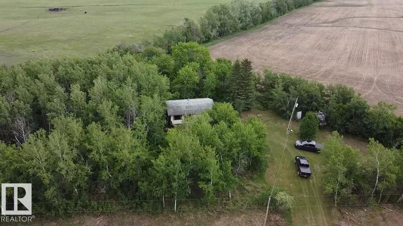 
          19042 Victoria Trail
            <br/>
            <span>Rural Smoky Lake County</span>
            , 
            <span>AB</span>
             <span>T0A3C0</span>
         - Photo 7