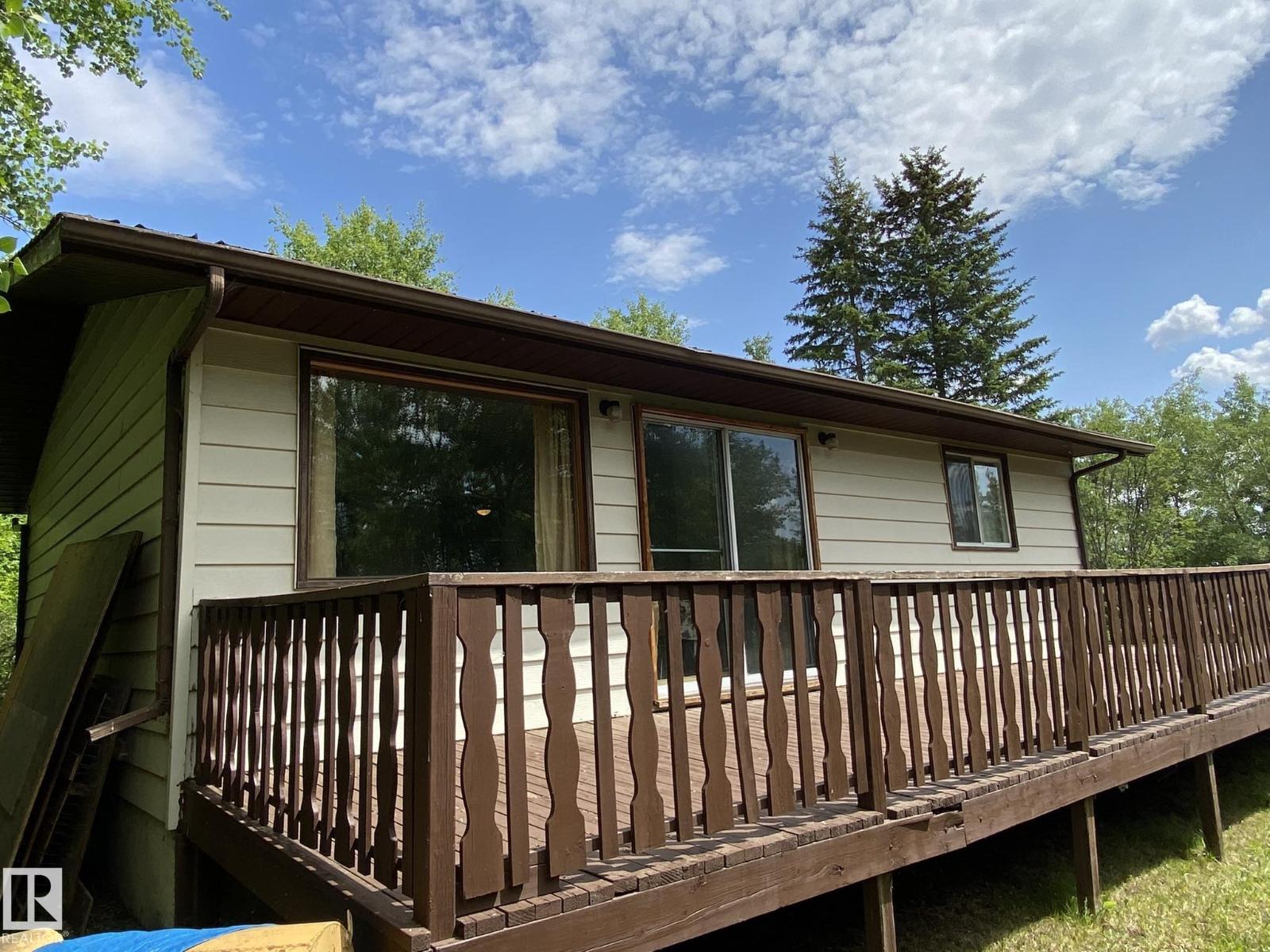 
          19042 Victoria Trail
            <br/>
            <span>Rural Smoky Lake County</span>
            , 
            <span>AB</span>
             <span>T0A3C0</span>
         - Photo 18