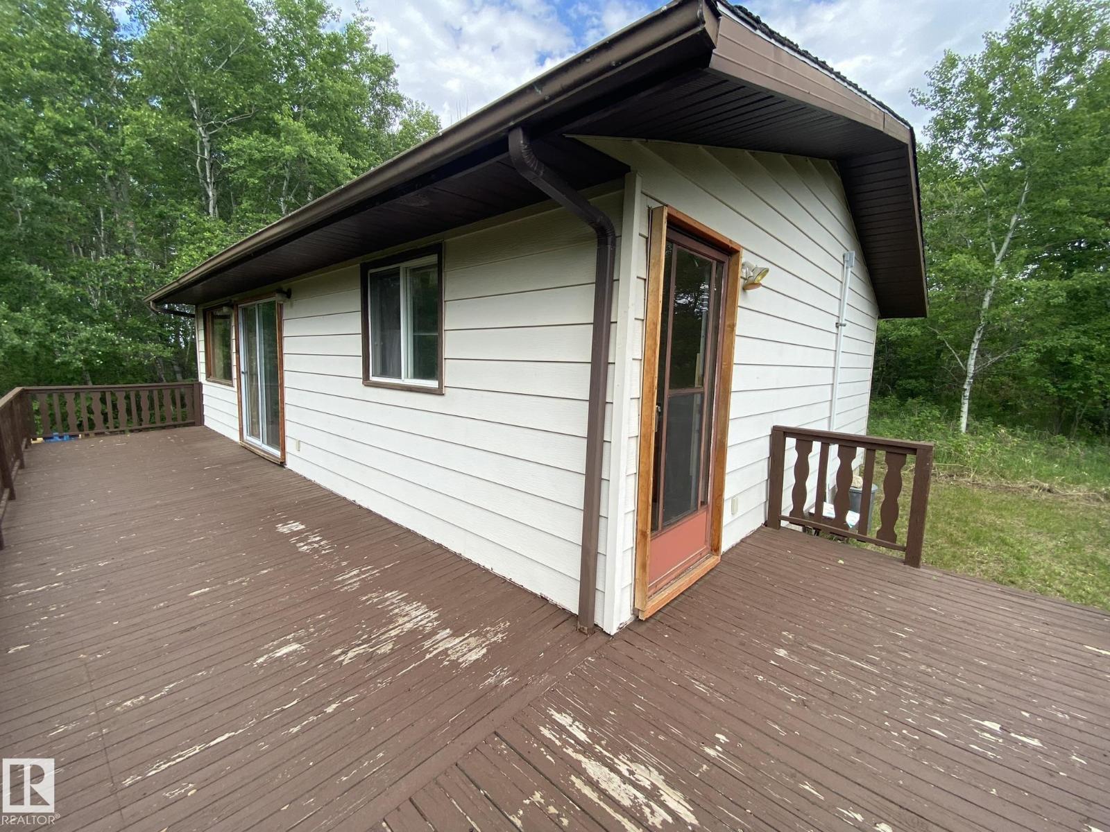 
          19042 Victoria Trail
            <br/>
            <span>Rural Smoky Lake County</span>
            , 
            <span>AB</span>
             <span>T0A3C0</span>
         - Photo 35