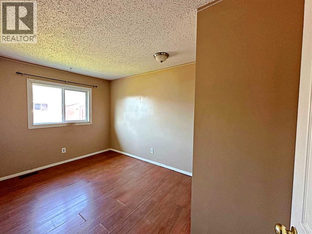 400 Silin Forest Road, Fort McMurray