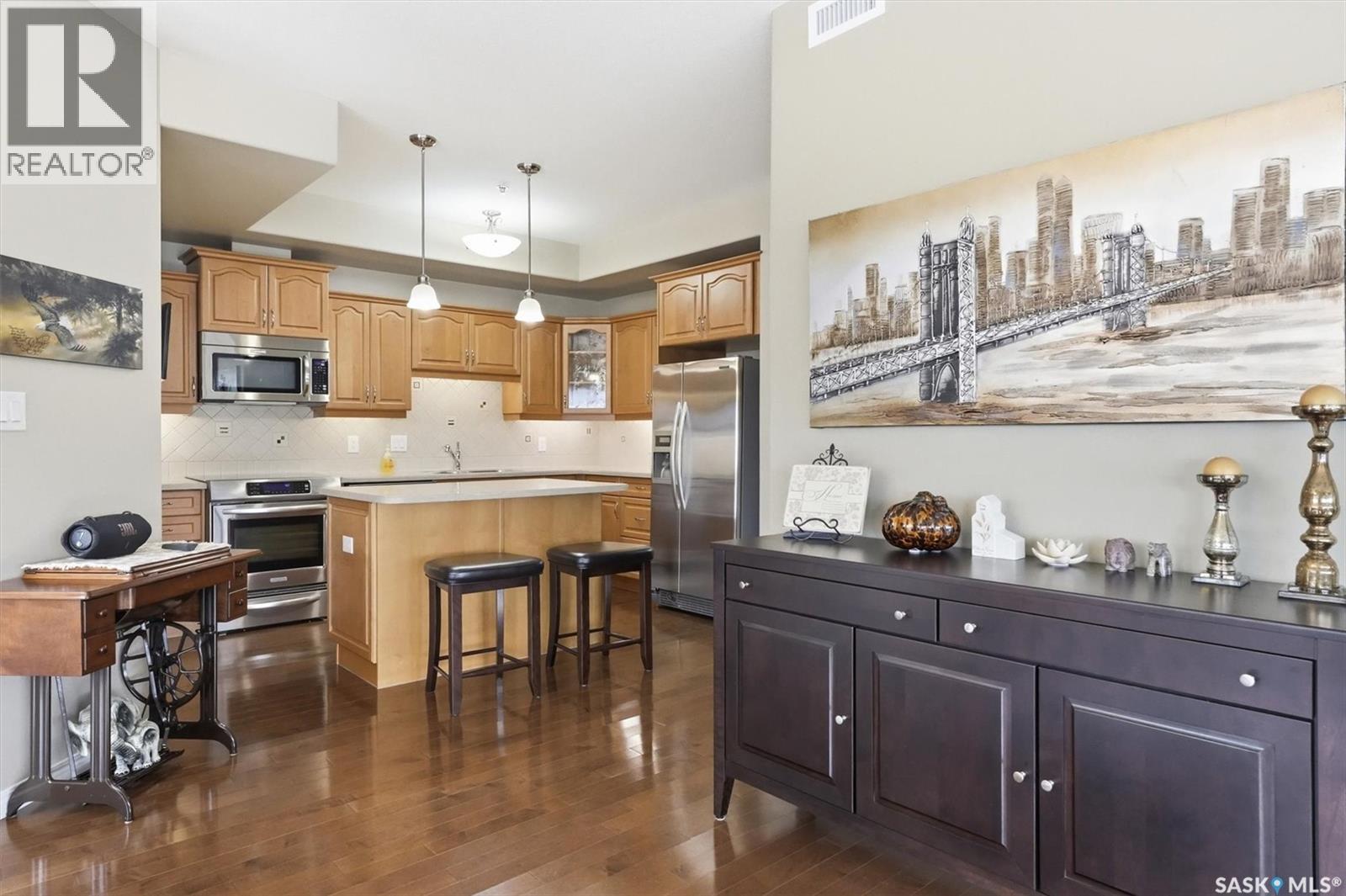 Single Family House Low rise for Sale in   Heritage VIEW Saskatoon 