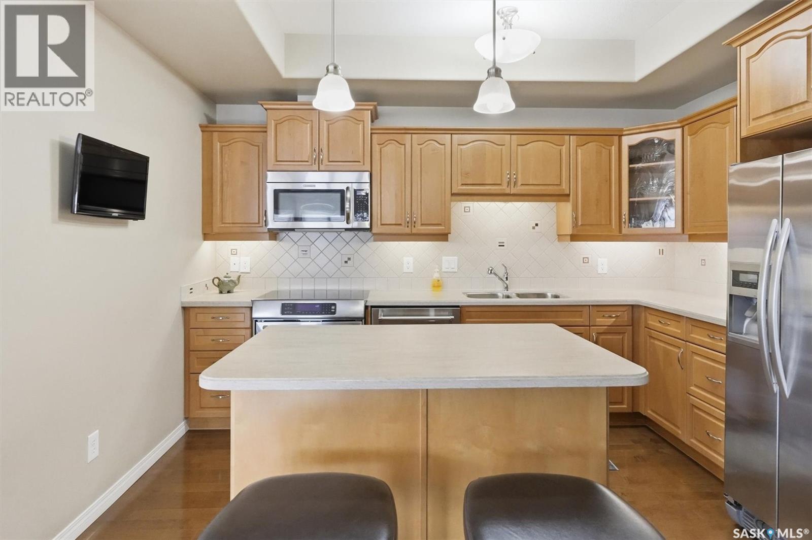 Single Family House Low rise for Sale in   Heritage VIEW Saskatoon 