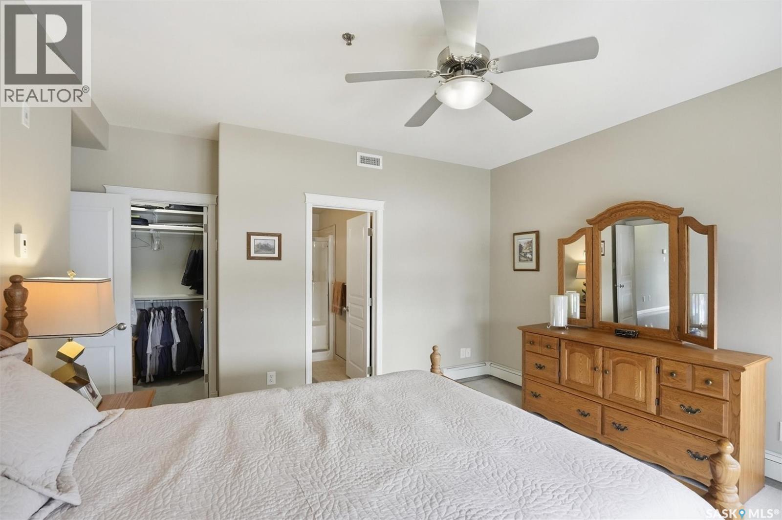 Single Family House Low rise for Sale in   Heritage VIEW Saskatoon 