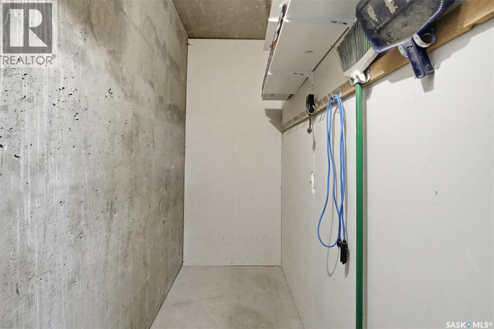 Single Family House Low rise for Sale in   Heritage VIEW Saskatoon 