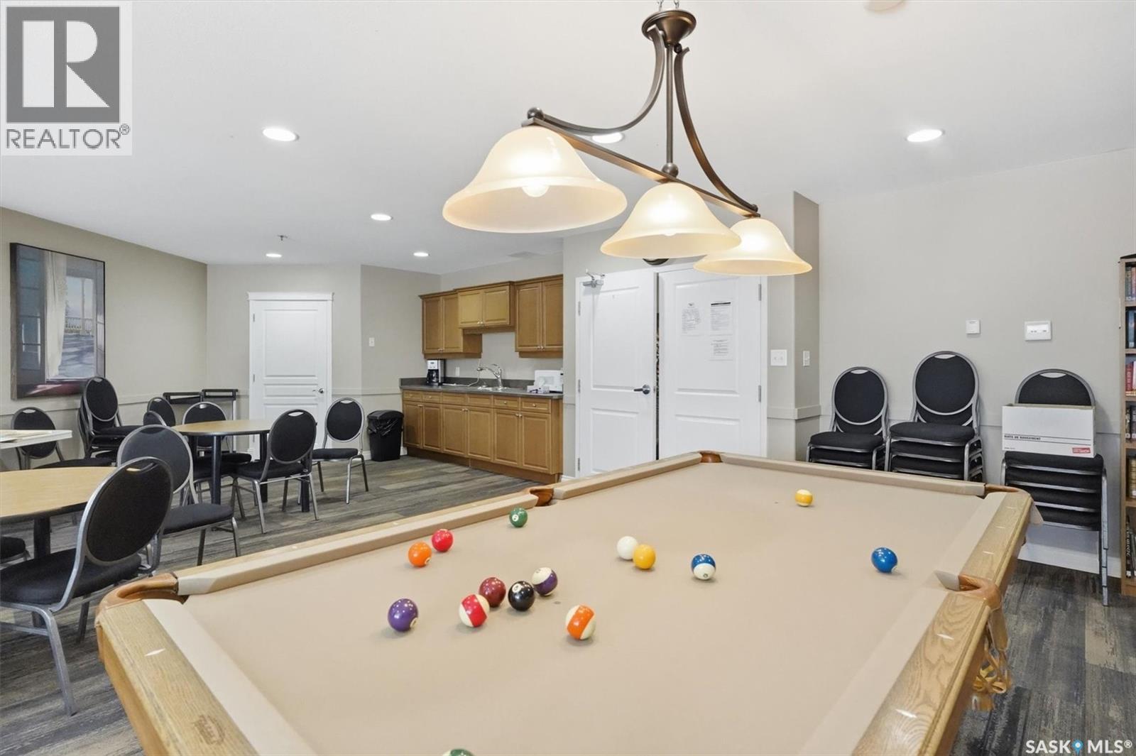 Single Family House Low rise for Sale in   Heritage VIEW Saskatoon 