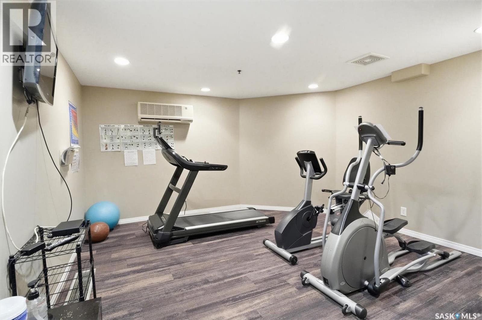 Single Family House Low rise for Sale in   Heritage VIEW Saskatoon 