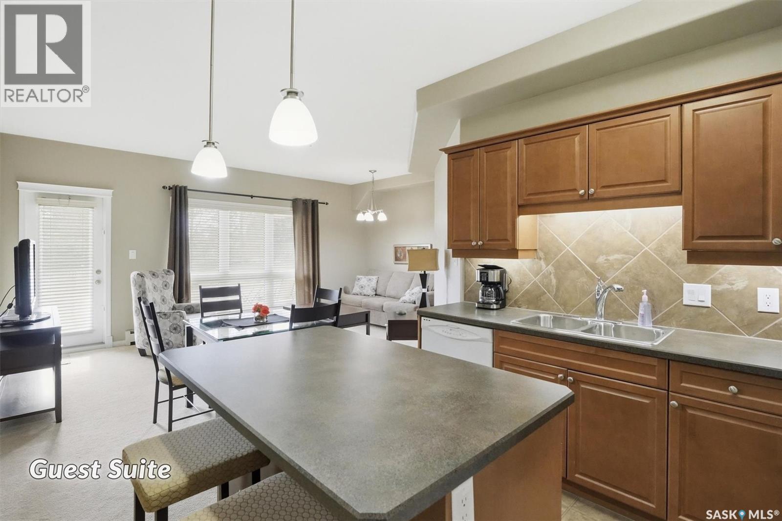 Single Family House Low rise for Sale in   Heritage VIEW Saskatoon 