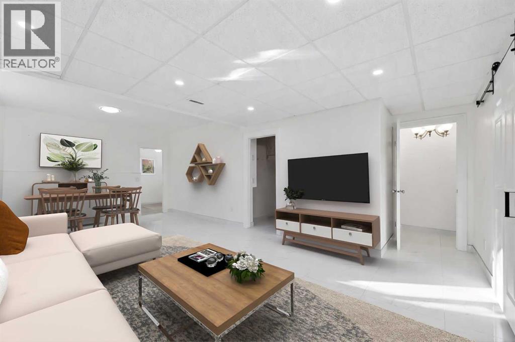 Single Family House Bi-level for Sale in  Covepark Place NE Coventry Hills Calgary 