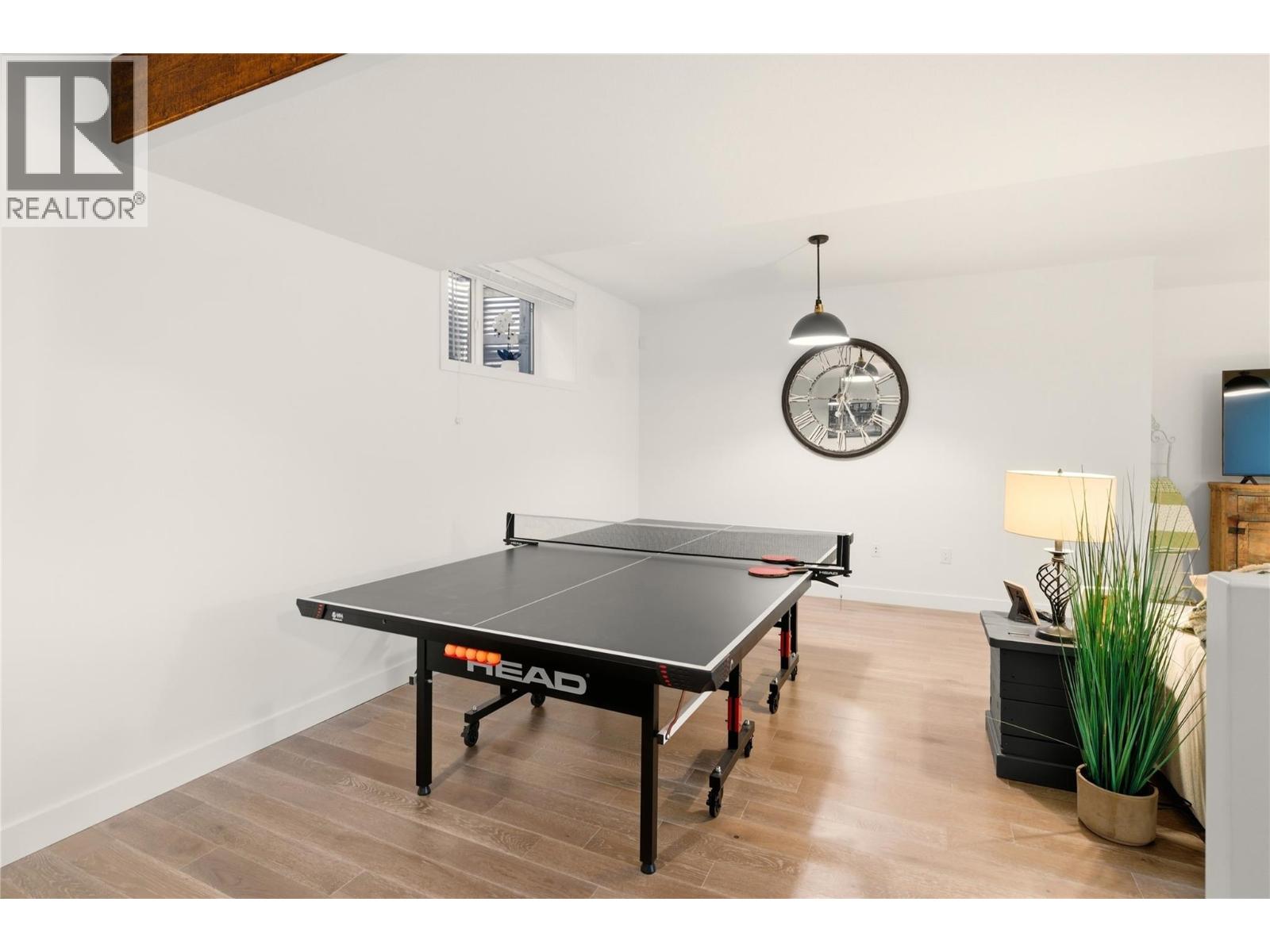  2110 Lawrence Avenue, Penticton