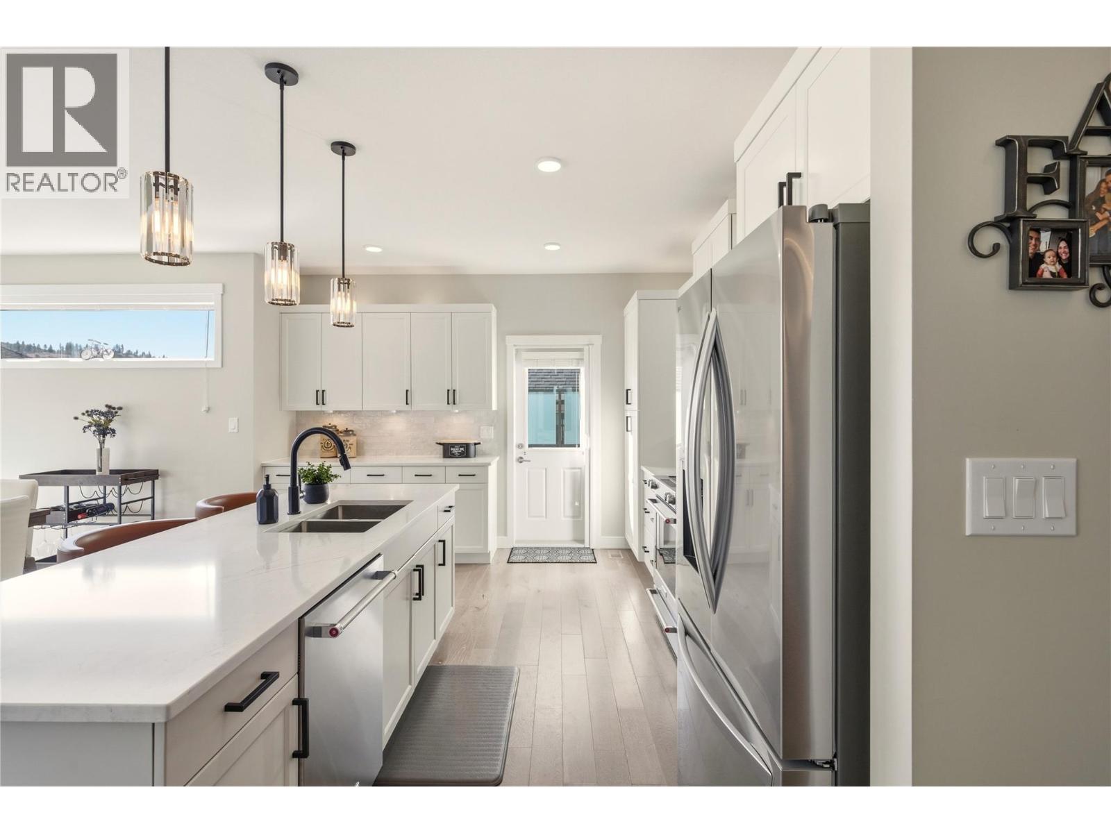  2110 Lawrence Avenue, Penticton