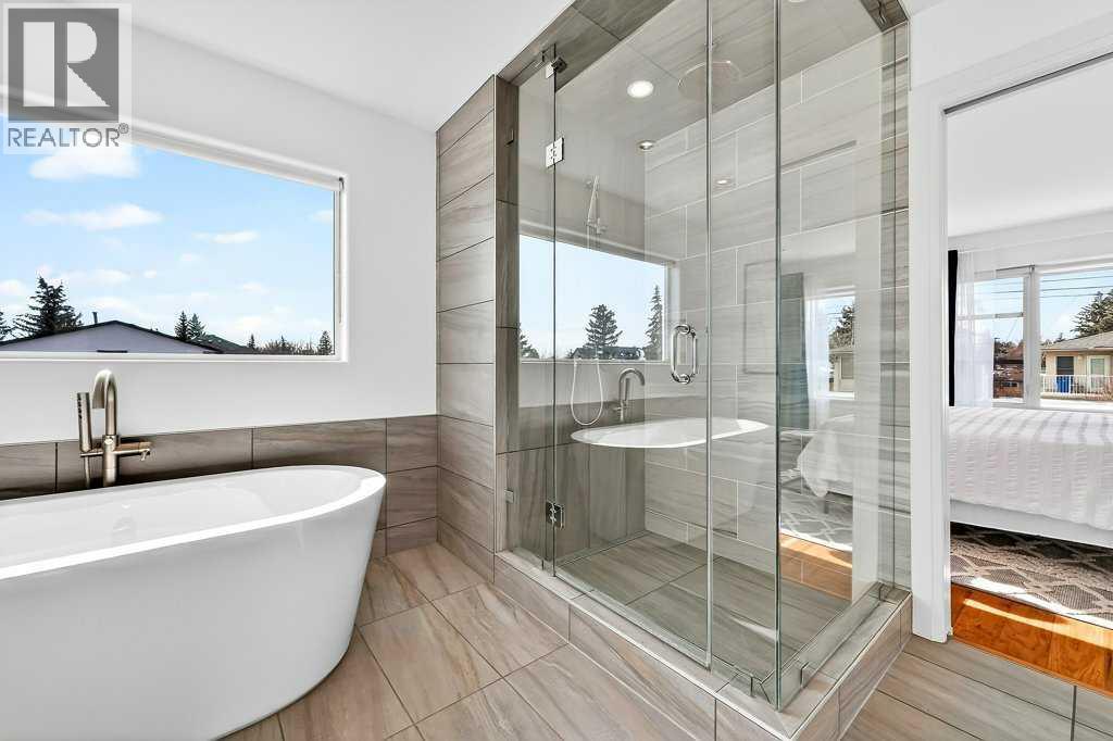 Single Family House for Sale in   Avenue SW Glenbrook Calgary 