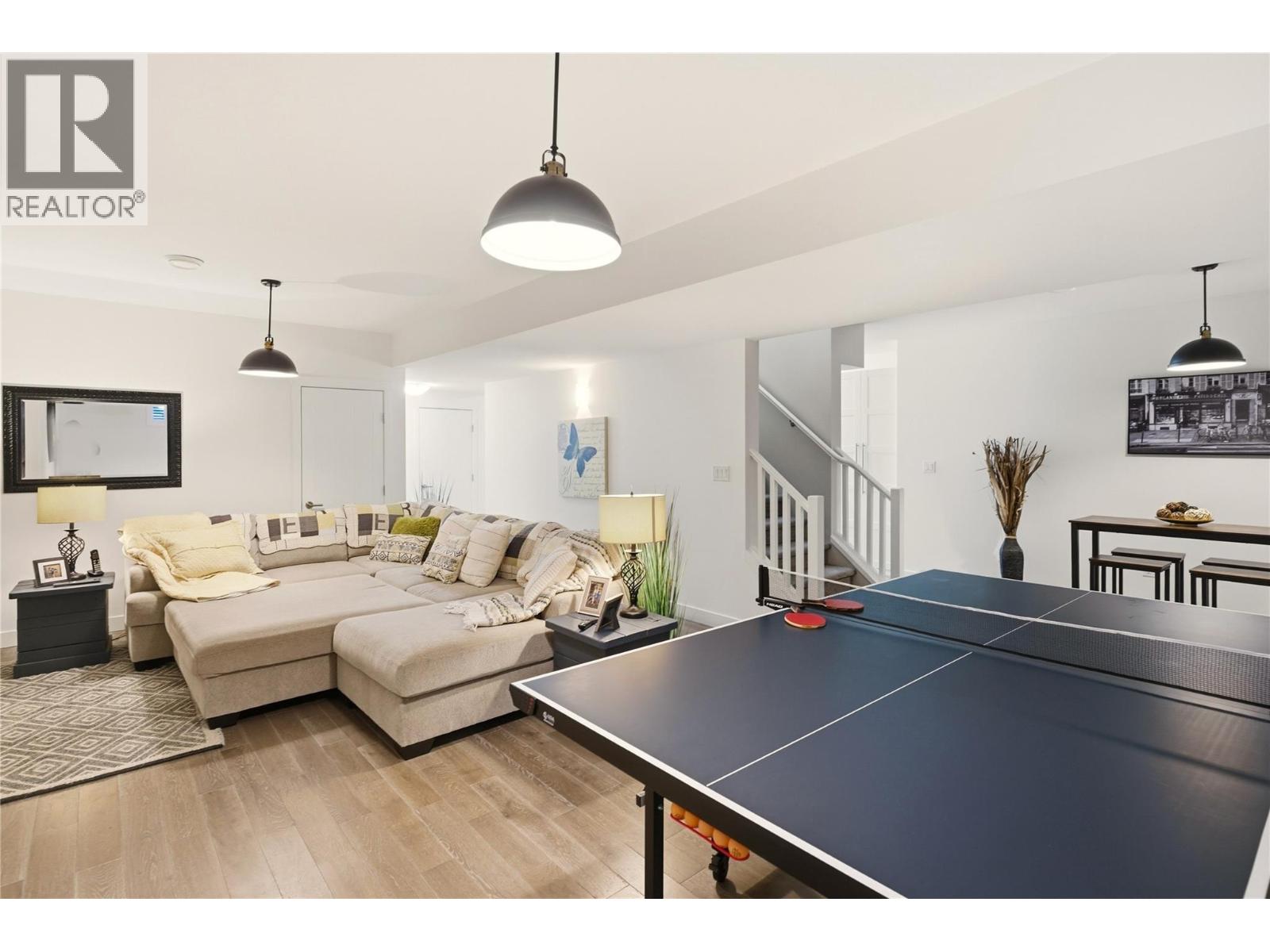  2110 Lawrence Avenue, Penticton