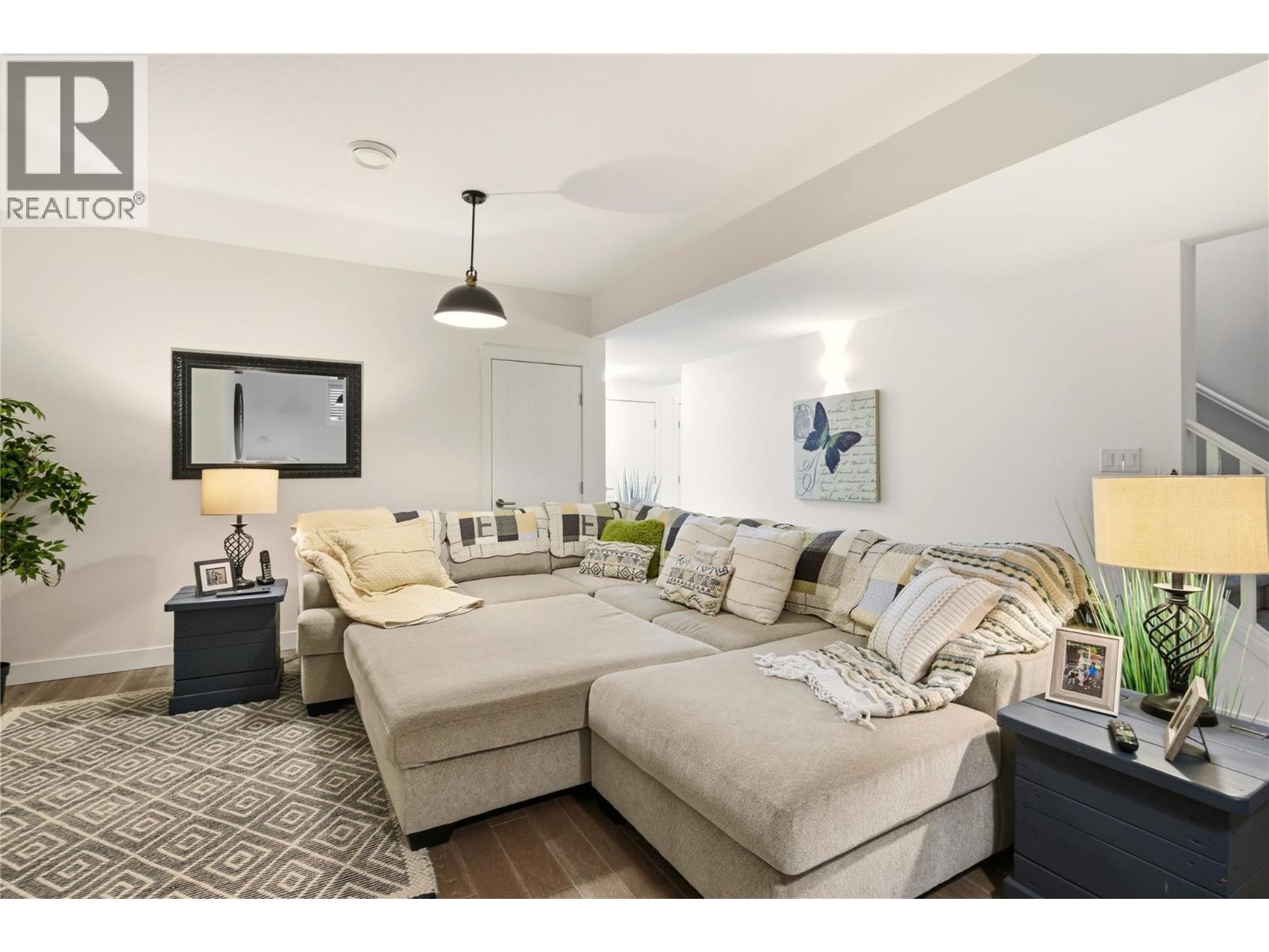  2110 Lawrence Avenue, Penticton