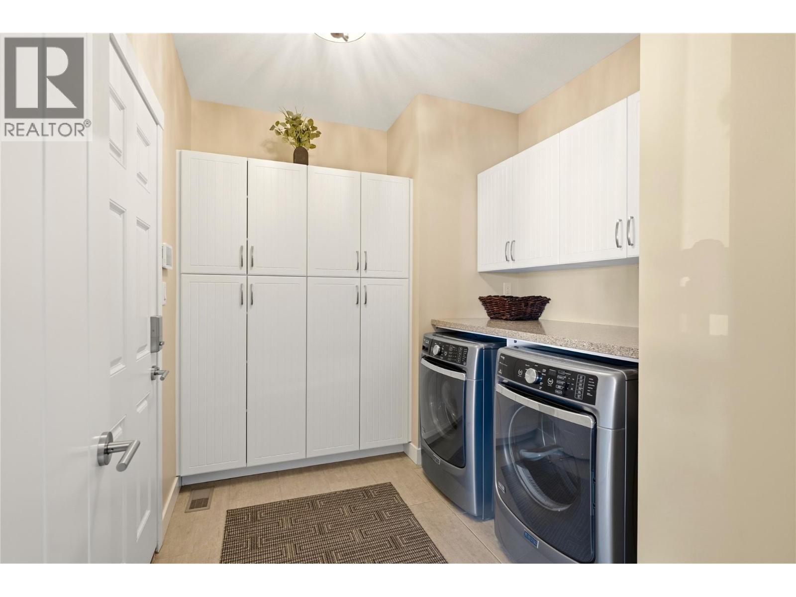  2110 Lawrence Avenue, Penticton