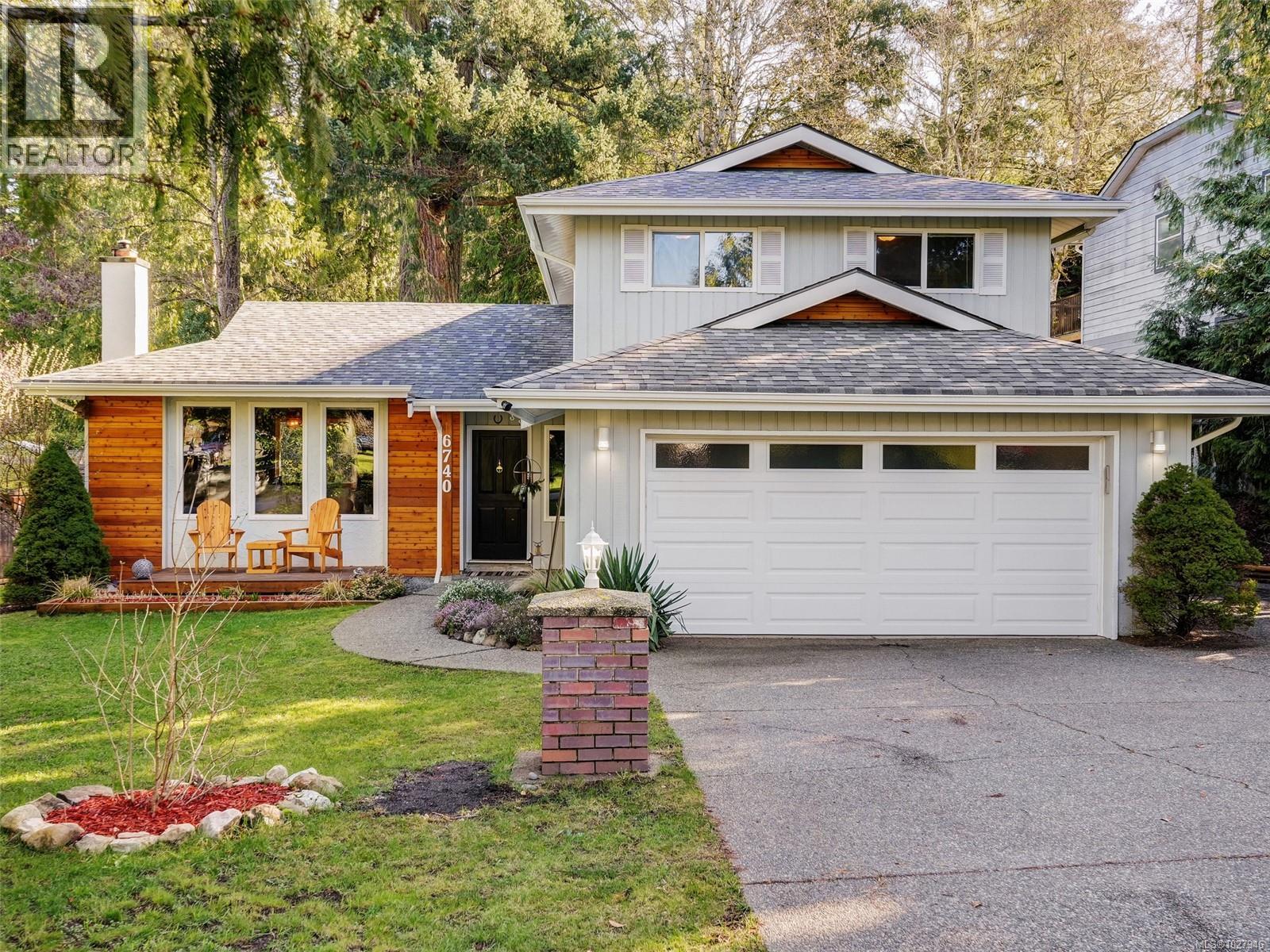  6740 Amwell Drive, Central Saanich