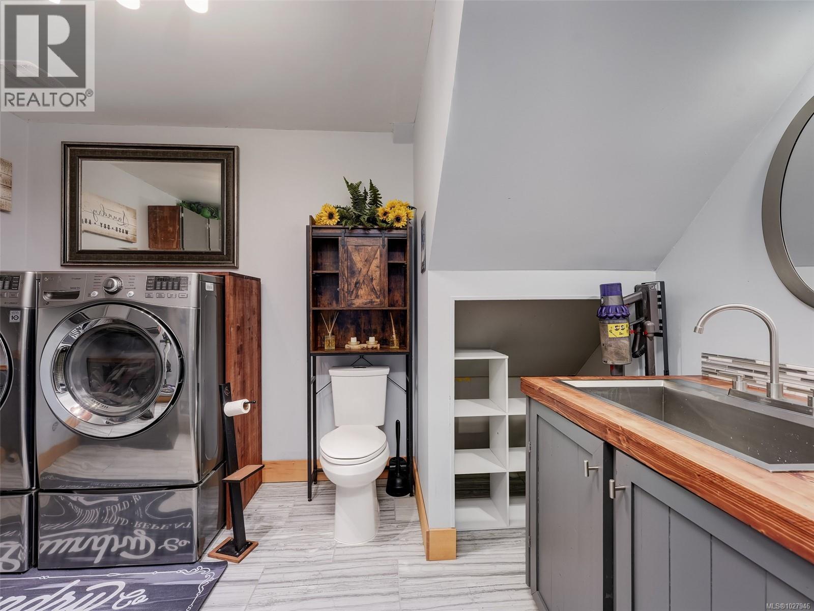  6740 Amwell Drive, Central Saanich