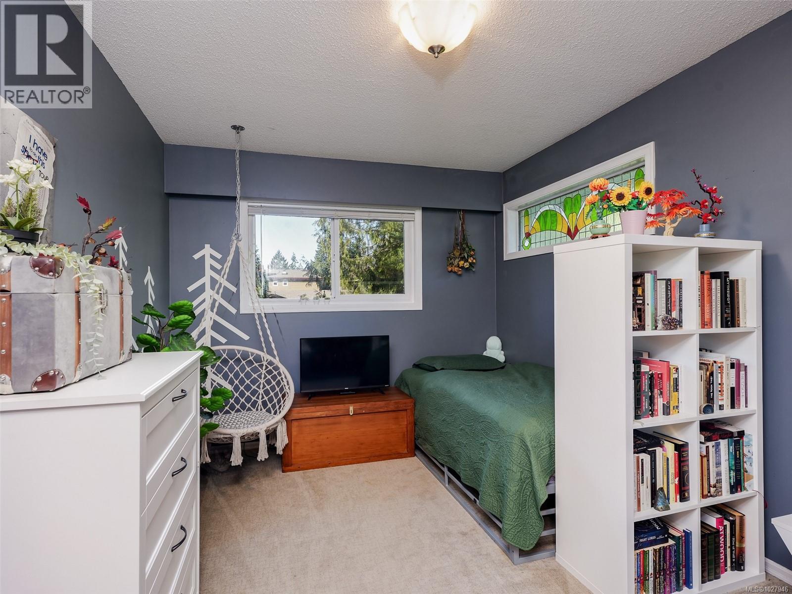  6740 Amwell Drive, Central Saanich