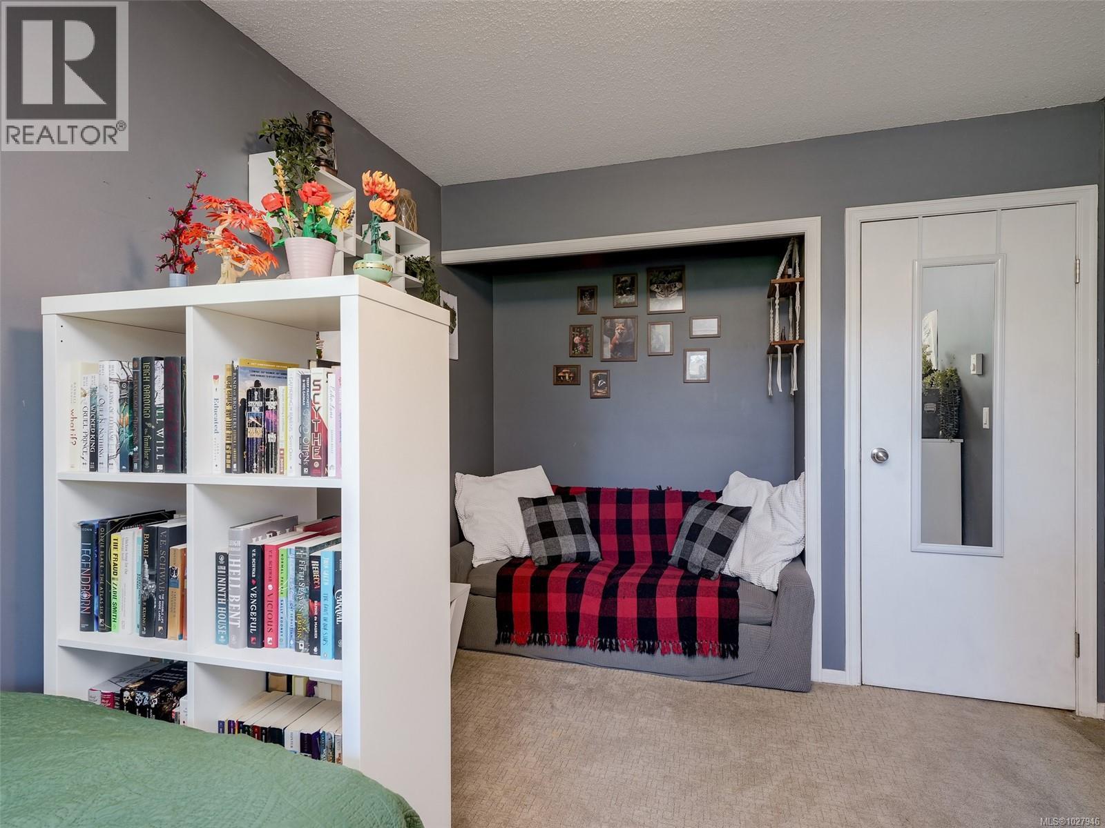  6740 Amwell Drive, Central Saanich