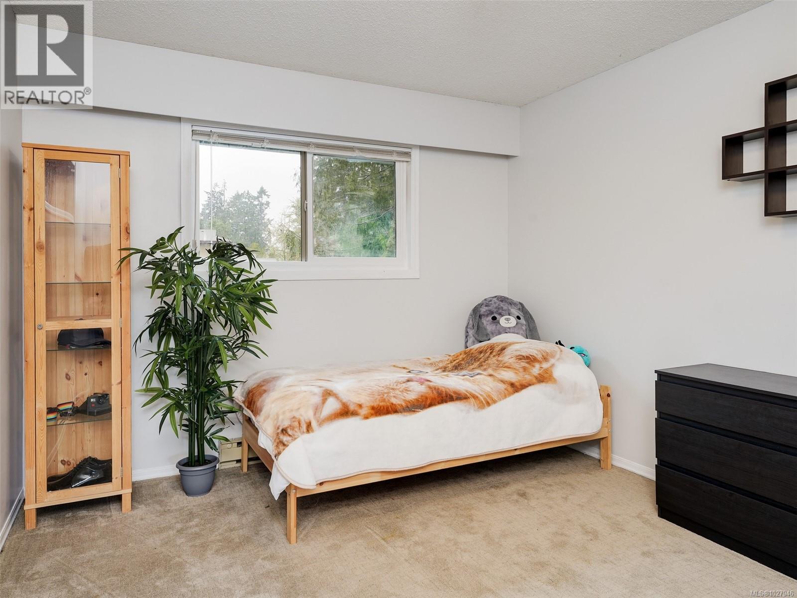  6740 Amwell Drive, Central Saanich