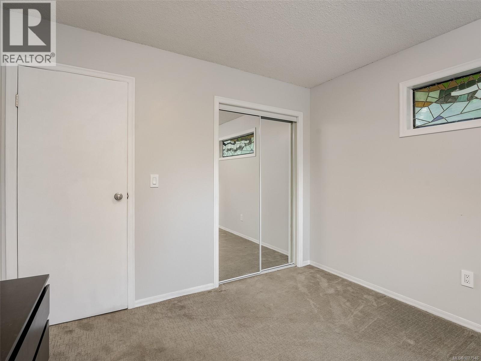  6740 Amwell Drive, Central Saanich