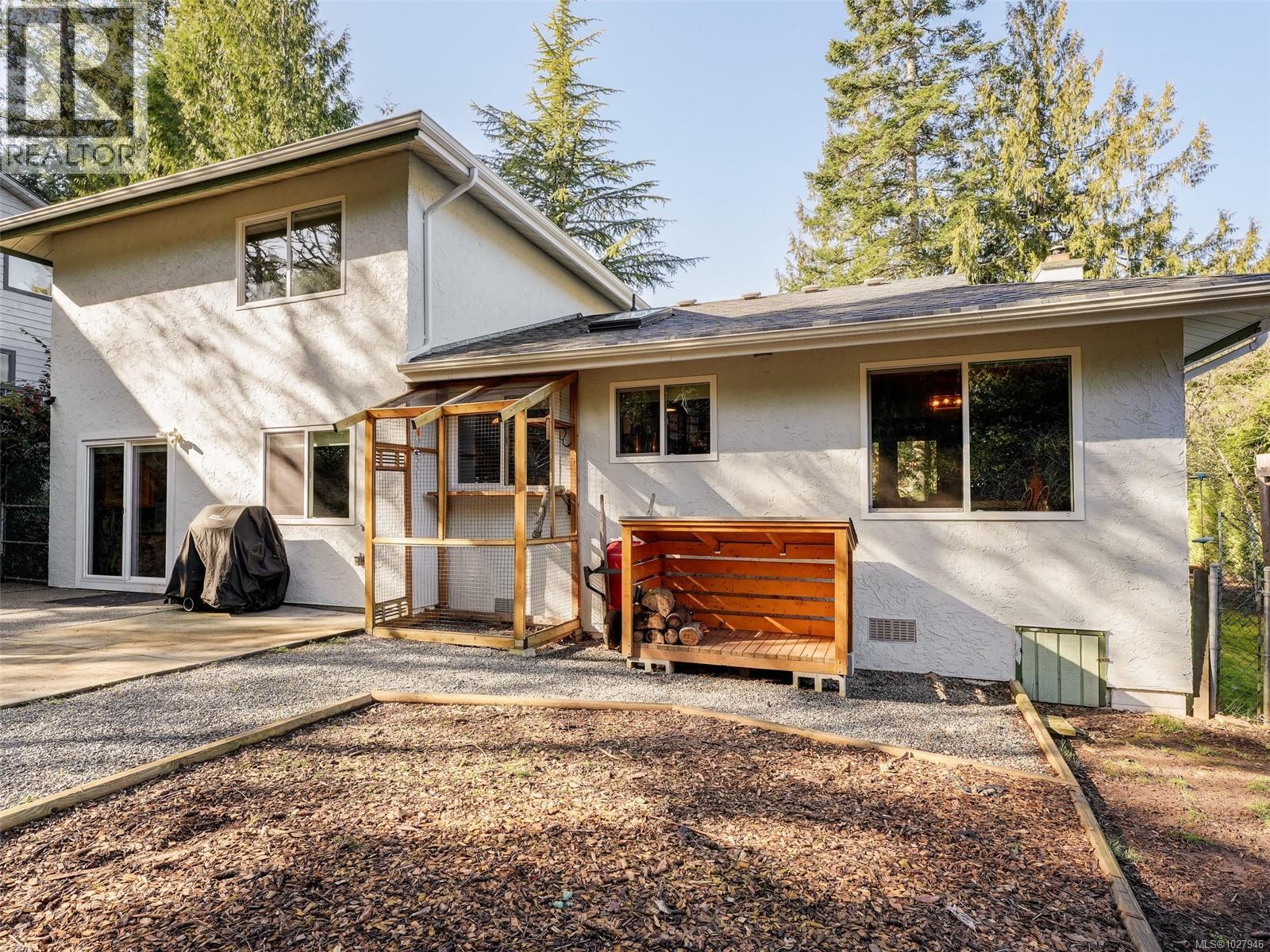  6740 Amwell Drive, Central Saanich