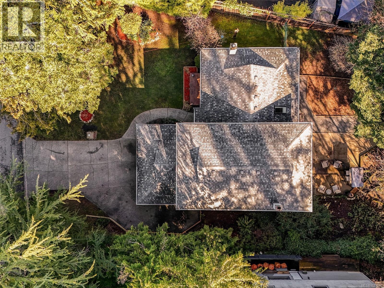  6740 Amwell Drive, Central Saanich