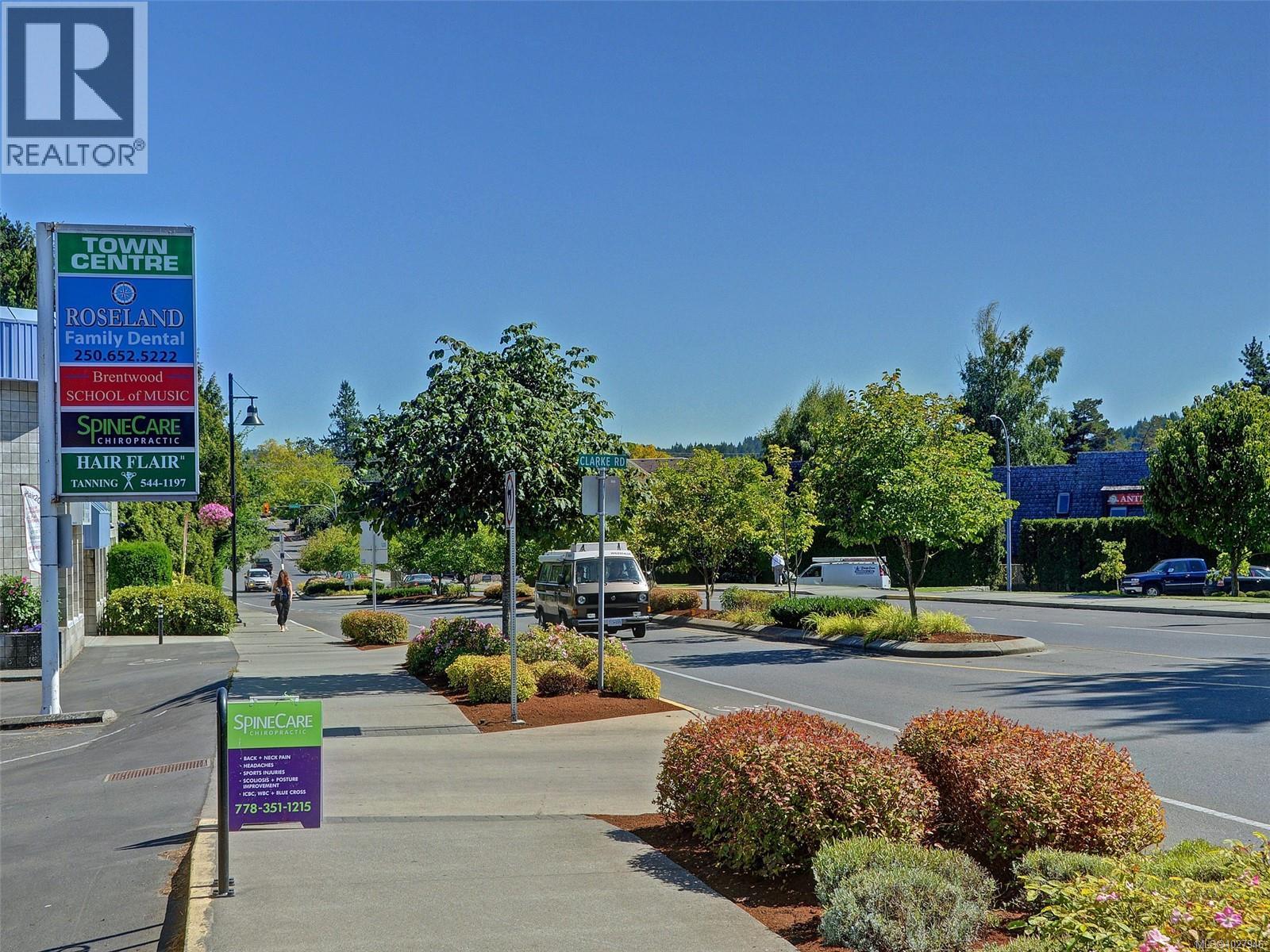  6740 Amwell Drive, Central Saanich